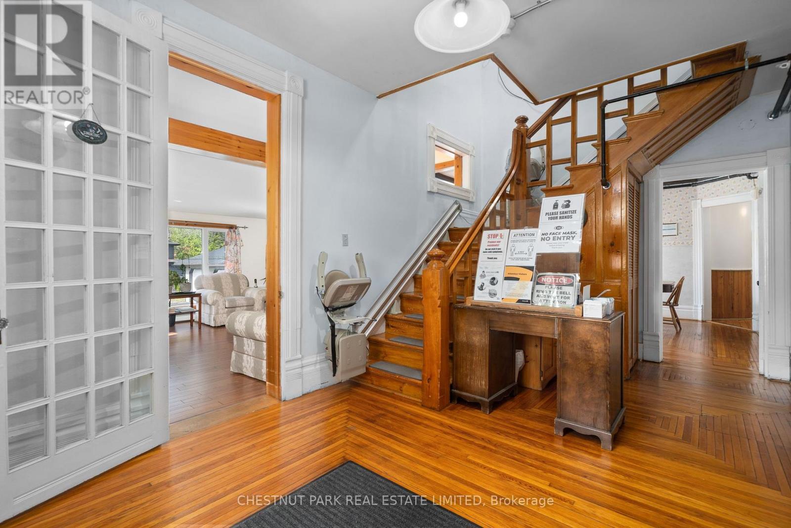 71 Queen Street, Prince Edward County, Ontario  K0K 2T0 - Photo 13 - X12402769