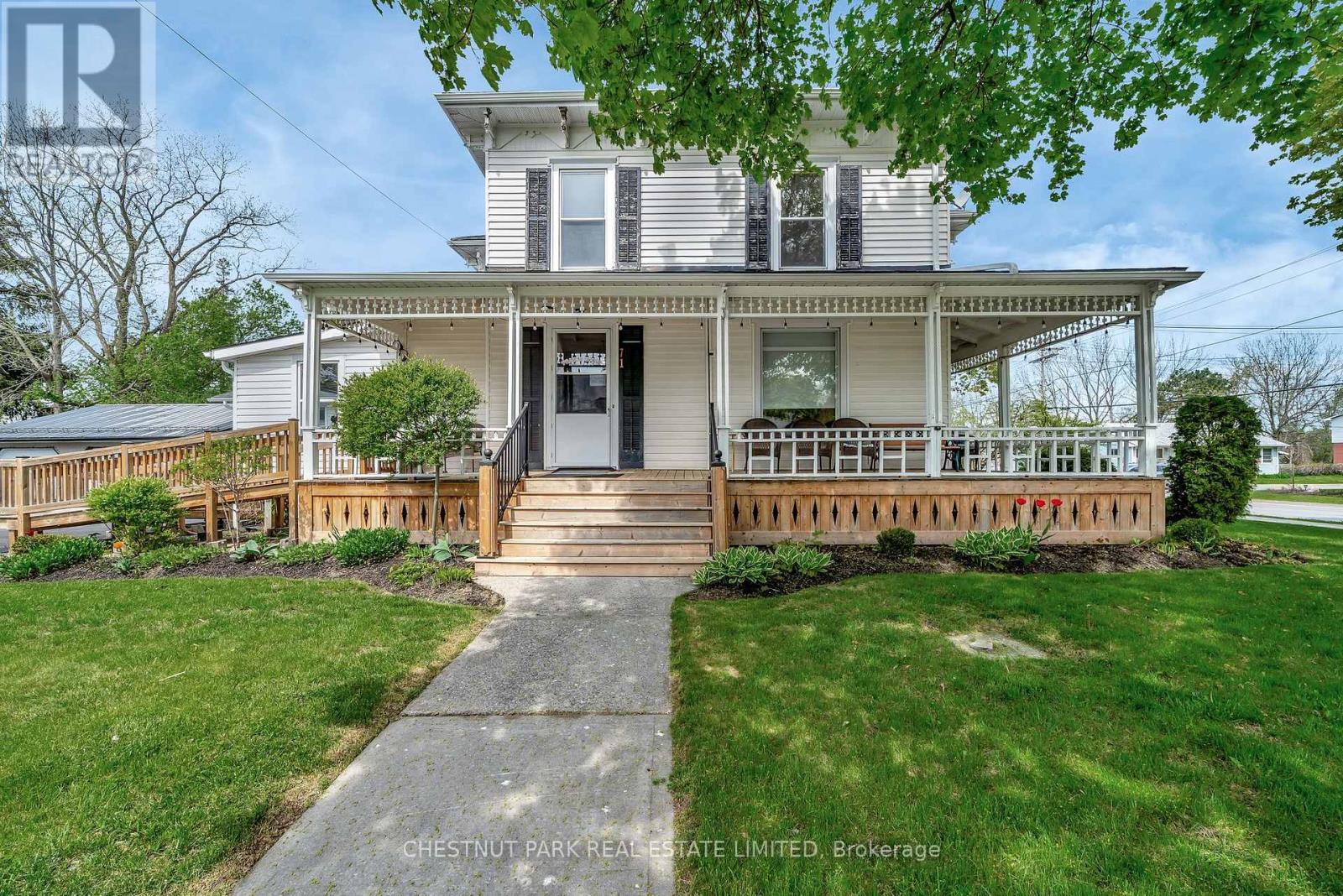 71 Queen Street, Prince Edward County, Ontario  K0K 2T0 - Photo 8 - X12402769