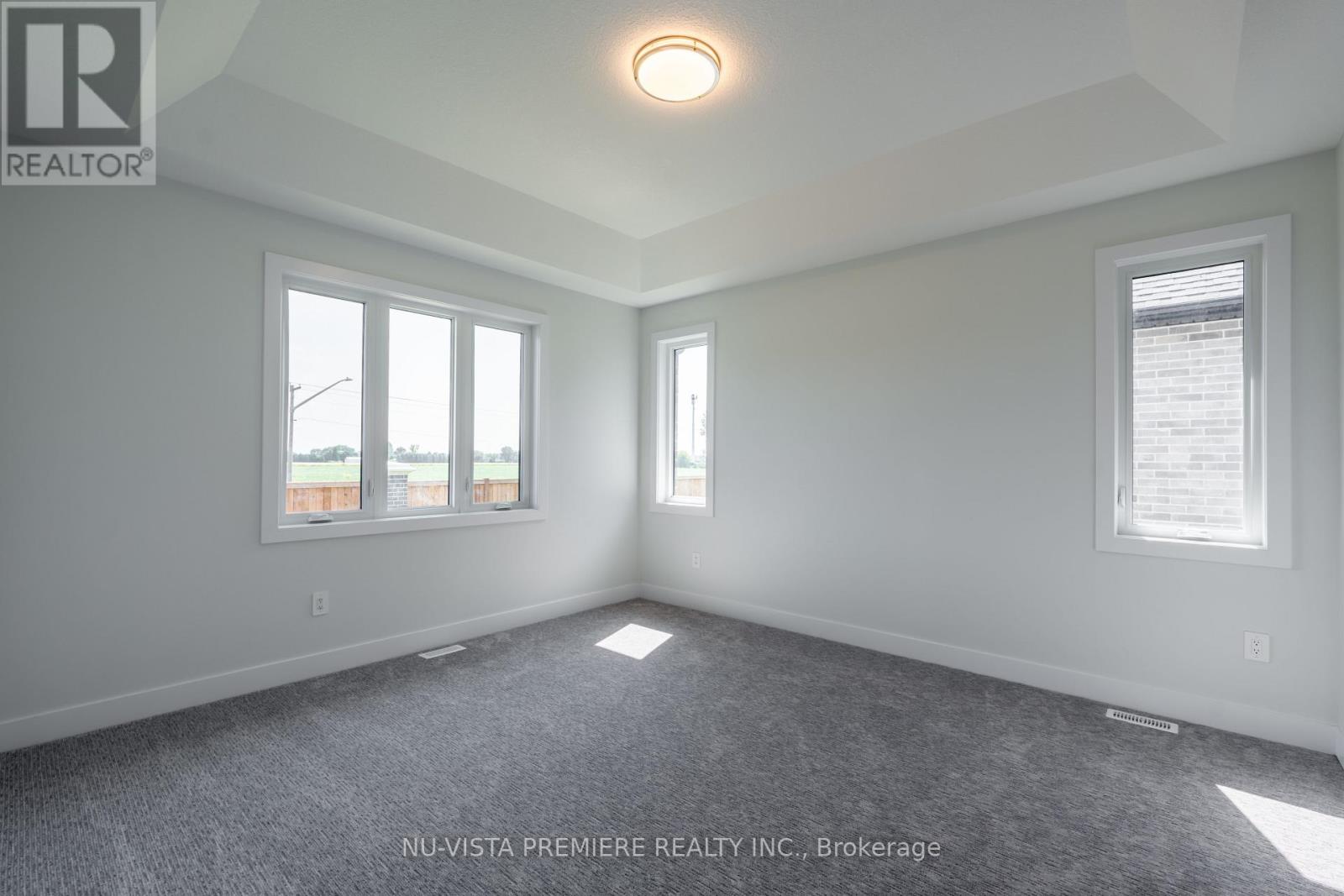 316 Stathis Boulevard, Sarnia, Ontario  N6L 0B1 - Photo 17 - X12402774