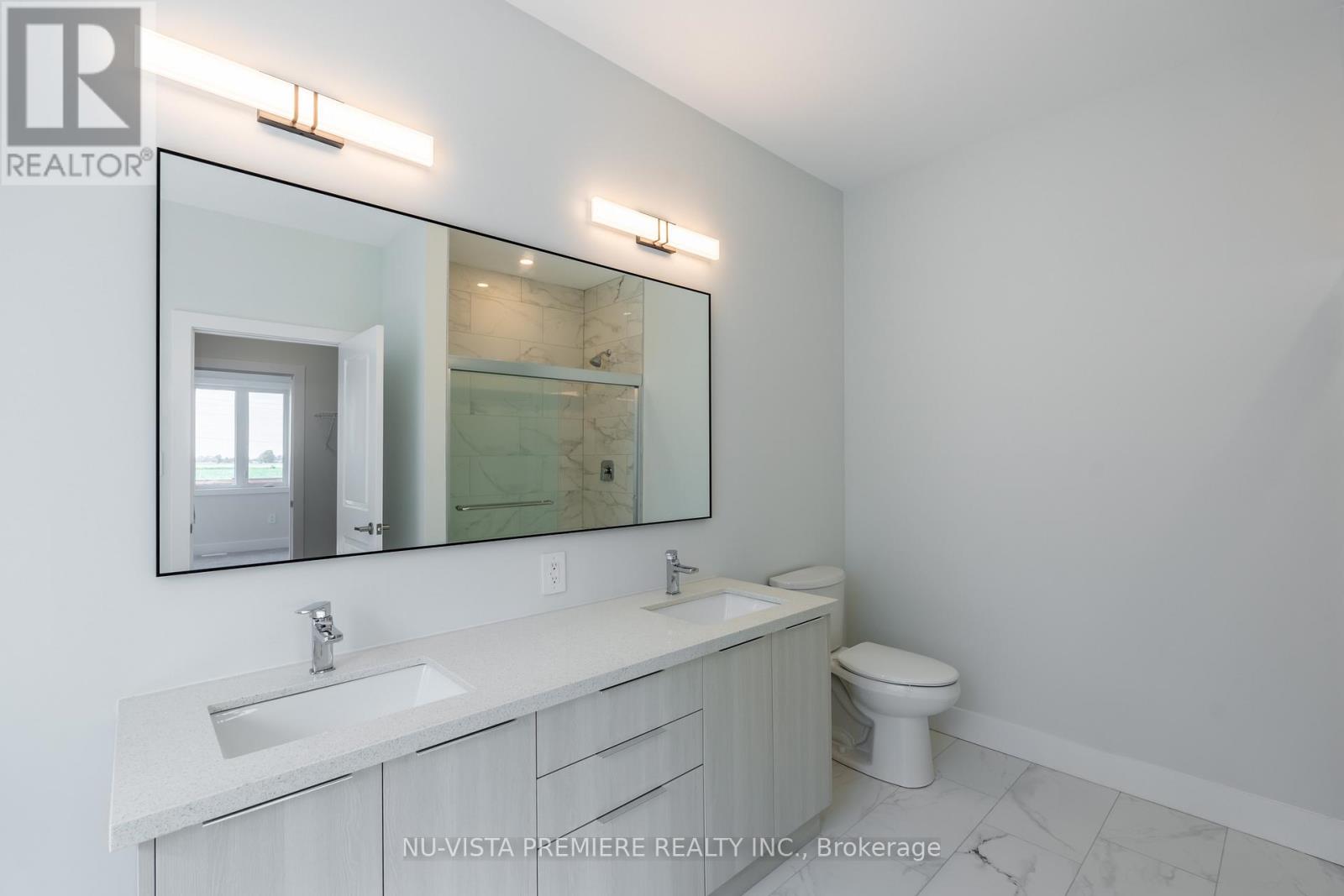 316 Stathis Boulevard, Sarnia, Ontario  N6L 0B1 - Photo 20 - X12402774