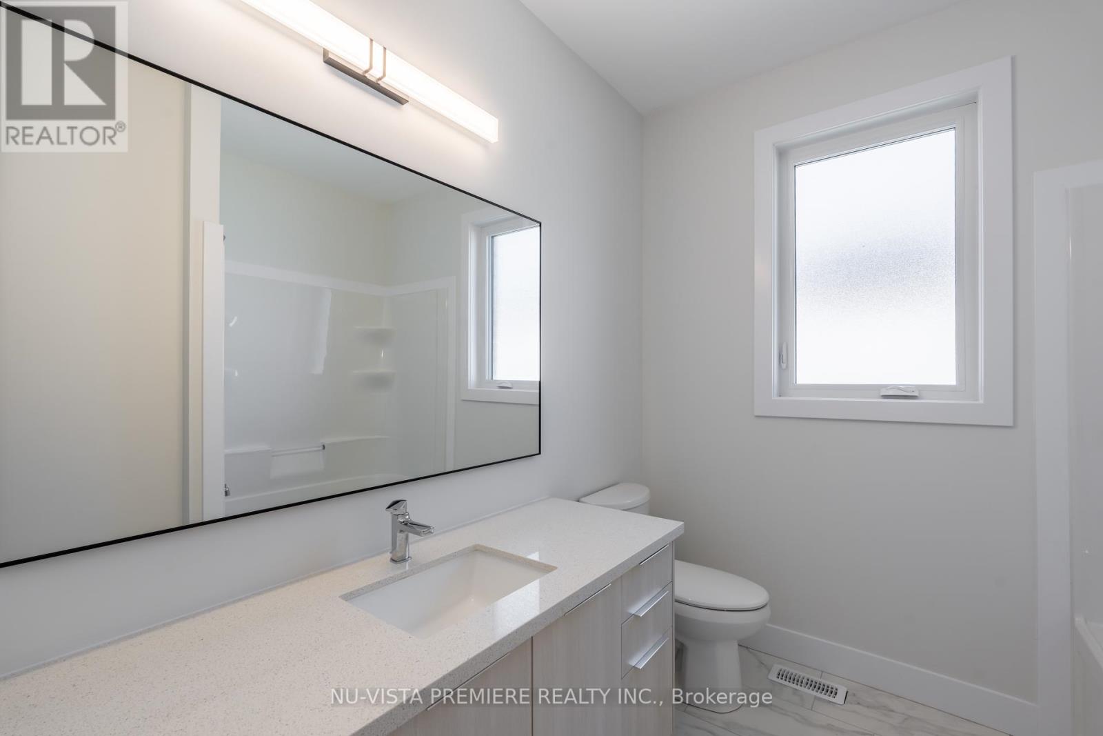 316 Stathis Boulevard, Sarnia, Ontario  N6L 0B1 - Photo 27 - X12402774
