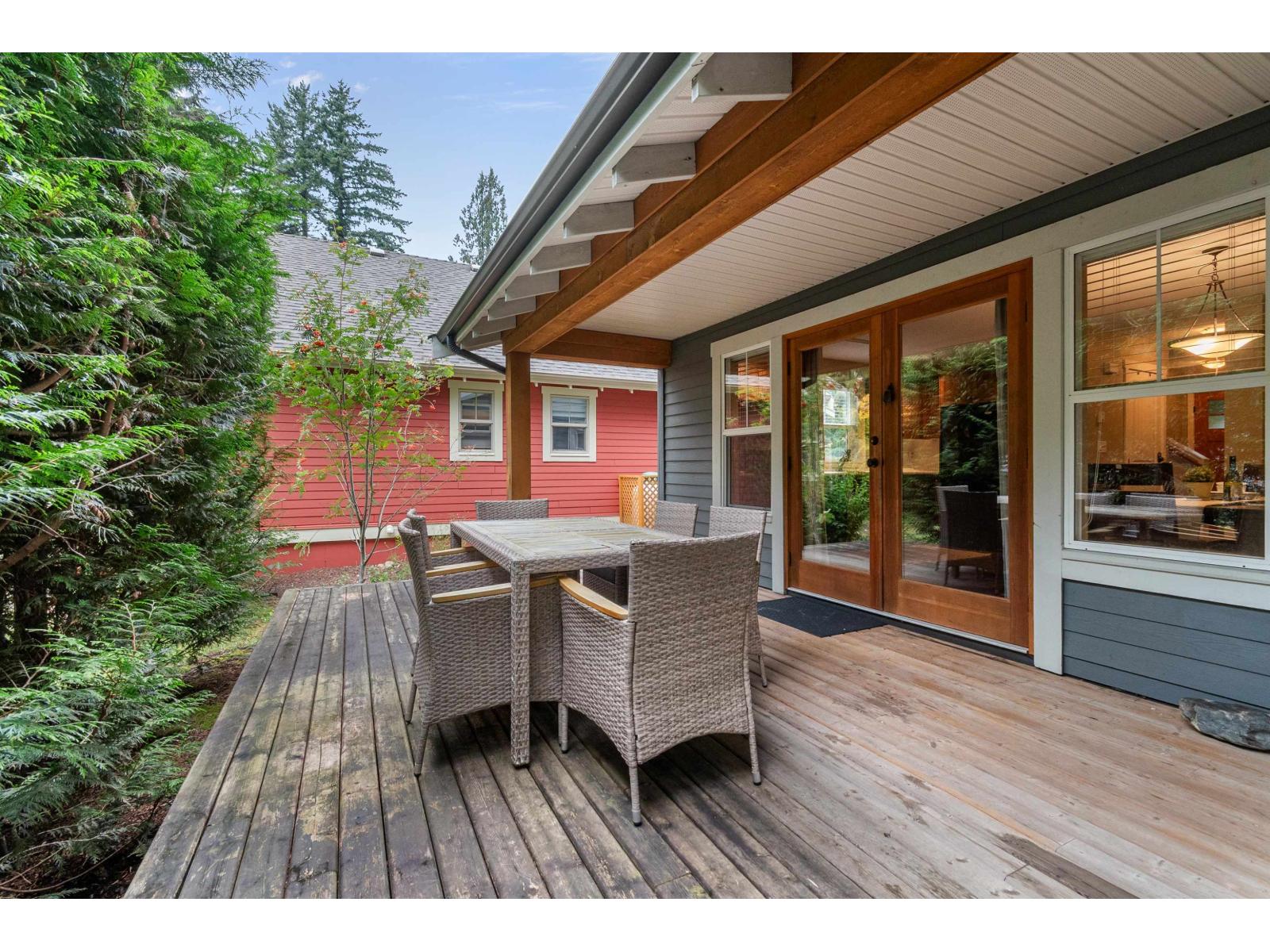 1767 Tree House Trail, Cultus Lake South, Lindell Beach, British Columbia  V2R 0E1 - Photo 27 - R3041447