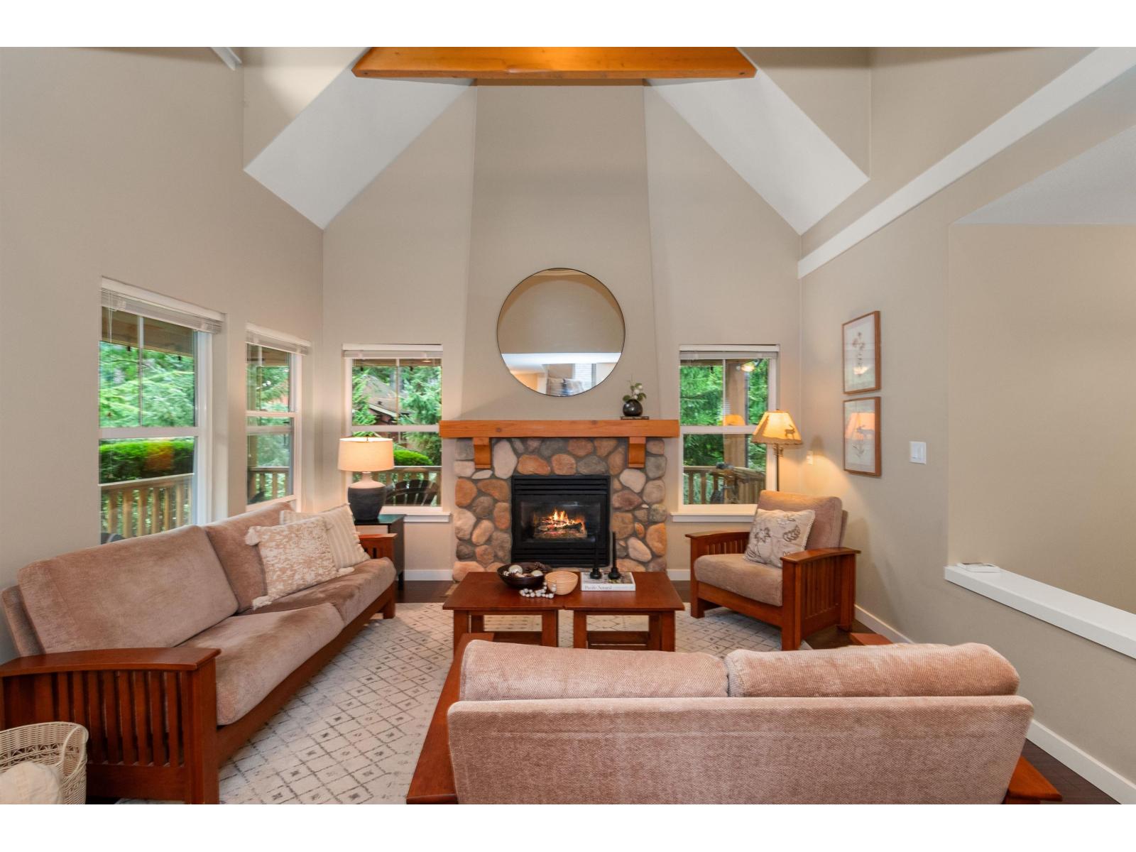 1767 Tree House Trail, Cultus Lake South, Lindell Beach, British Columbia  V2R 0E1 - Photo 7 - R3041447