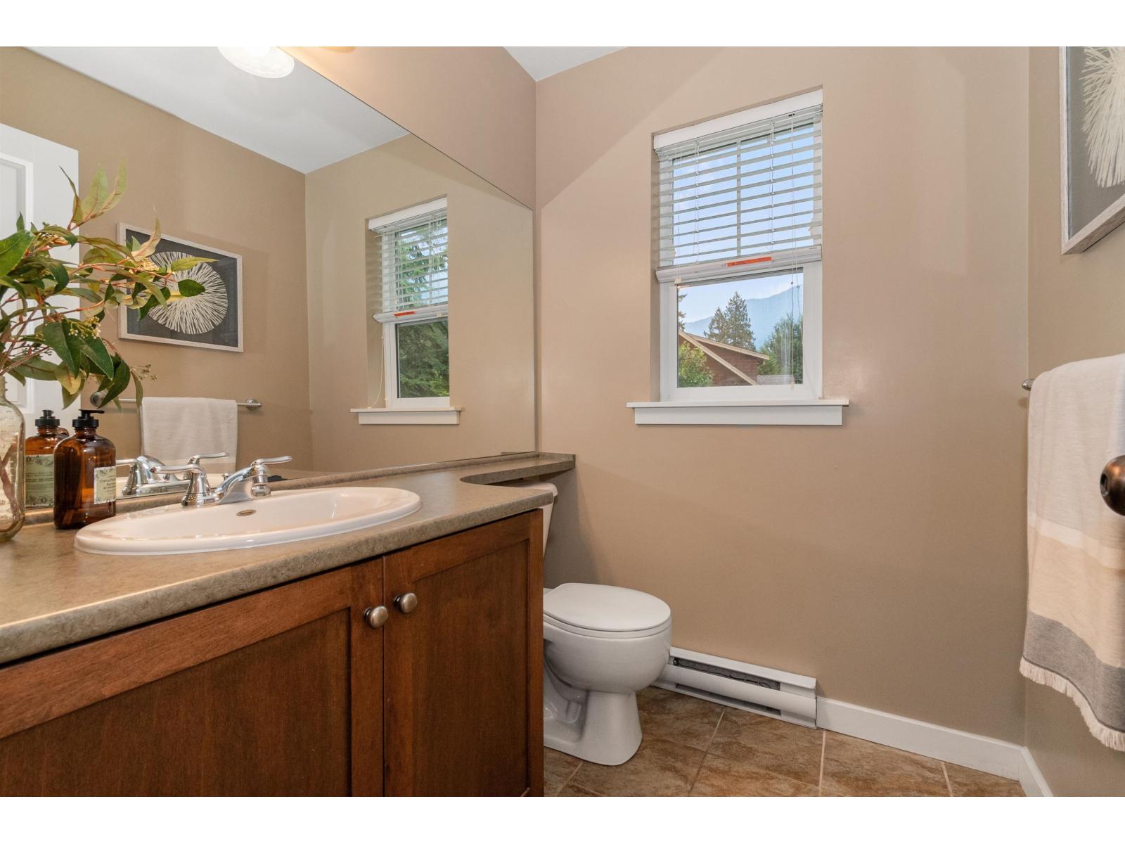 1767 Tree House Trail, Cultus Lake South, Lindell Beach, British Columbia  V2R 0E1 - Photo 16 - R3041447