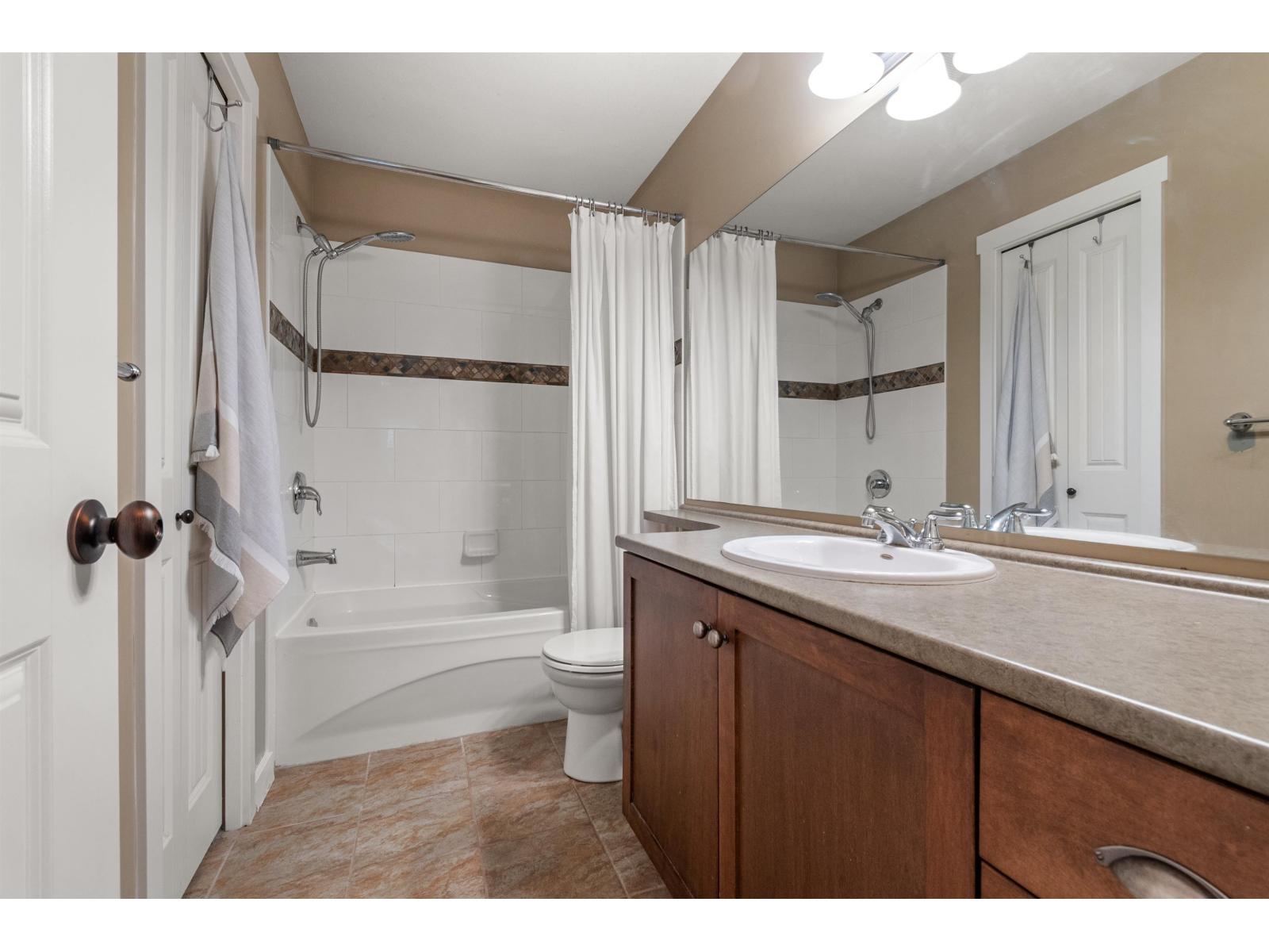 1767 Tree House Trail, Cultus Lake South, Lindell Beach, British Columbia  V2R 0E1 - Photo 22 - R3041447