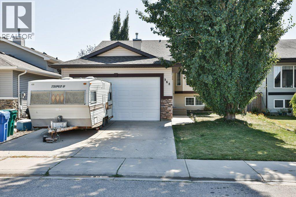 Property at 368 Grizzly Crescent N image 1