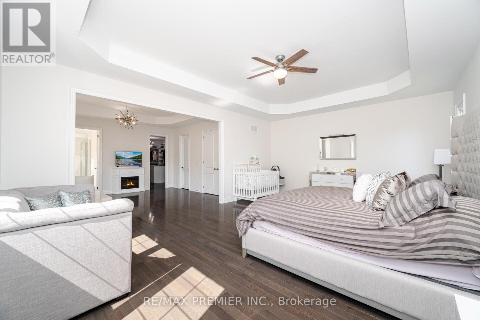 18 Erintown Crescent, Brampton (Toronto Gore Rural Estate), Ontario  L6P 4H2 - Photo 26 - W12402775