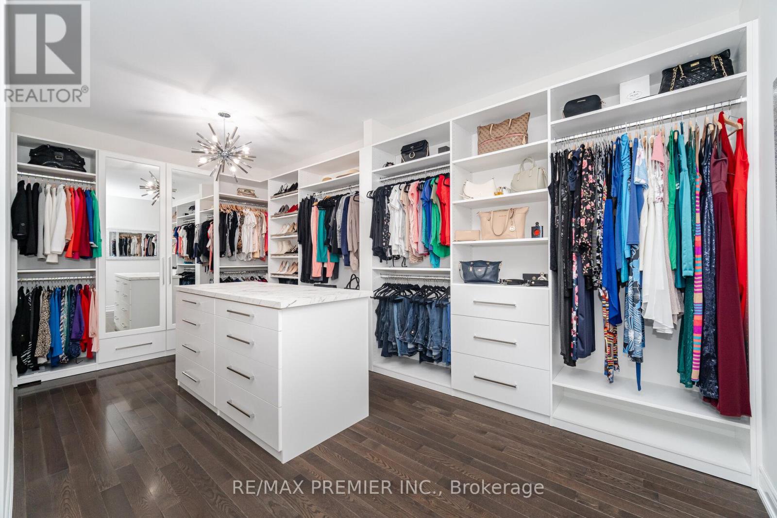 18 Erintown Crescent, Brampton (Toronto Gore Rural Estate), Ontario  L6P 4H2 - Photo 27 - W12402775