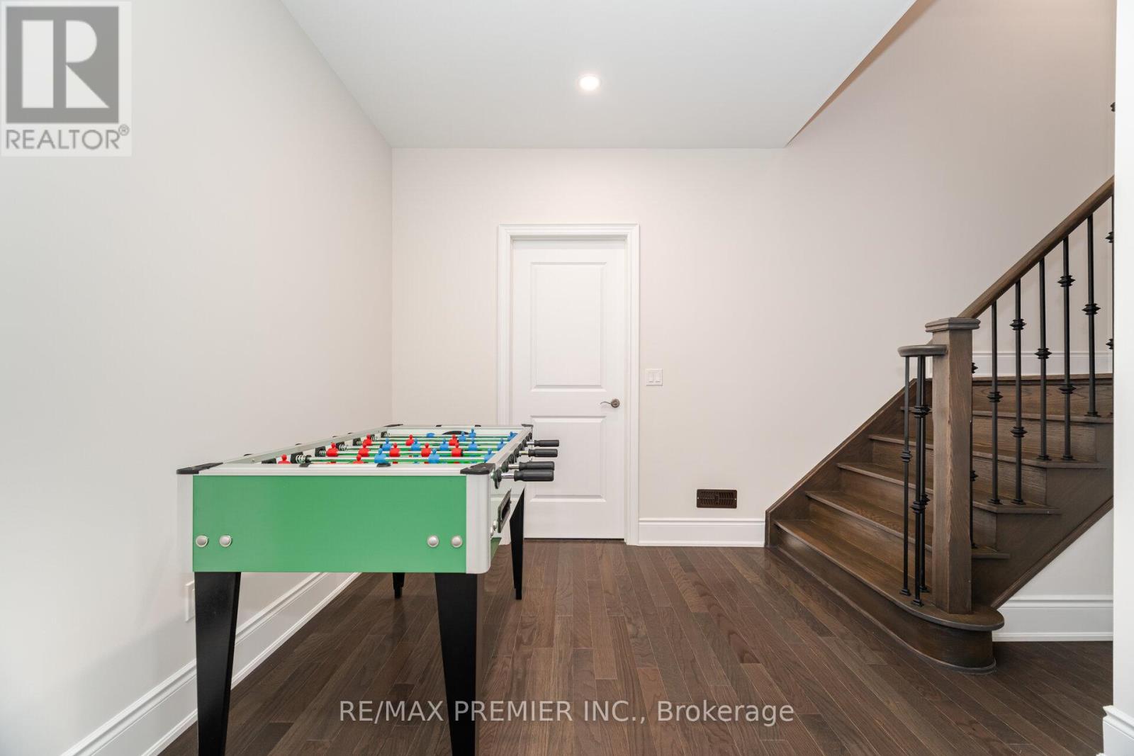 18 Erintown Crescent, Brampton (Toronto Gore Rural Estate), Ontario  L6P 4H2 - Photo 44 - W12402775
