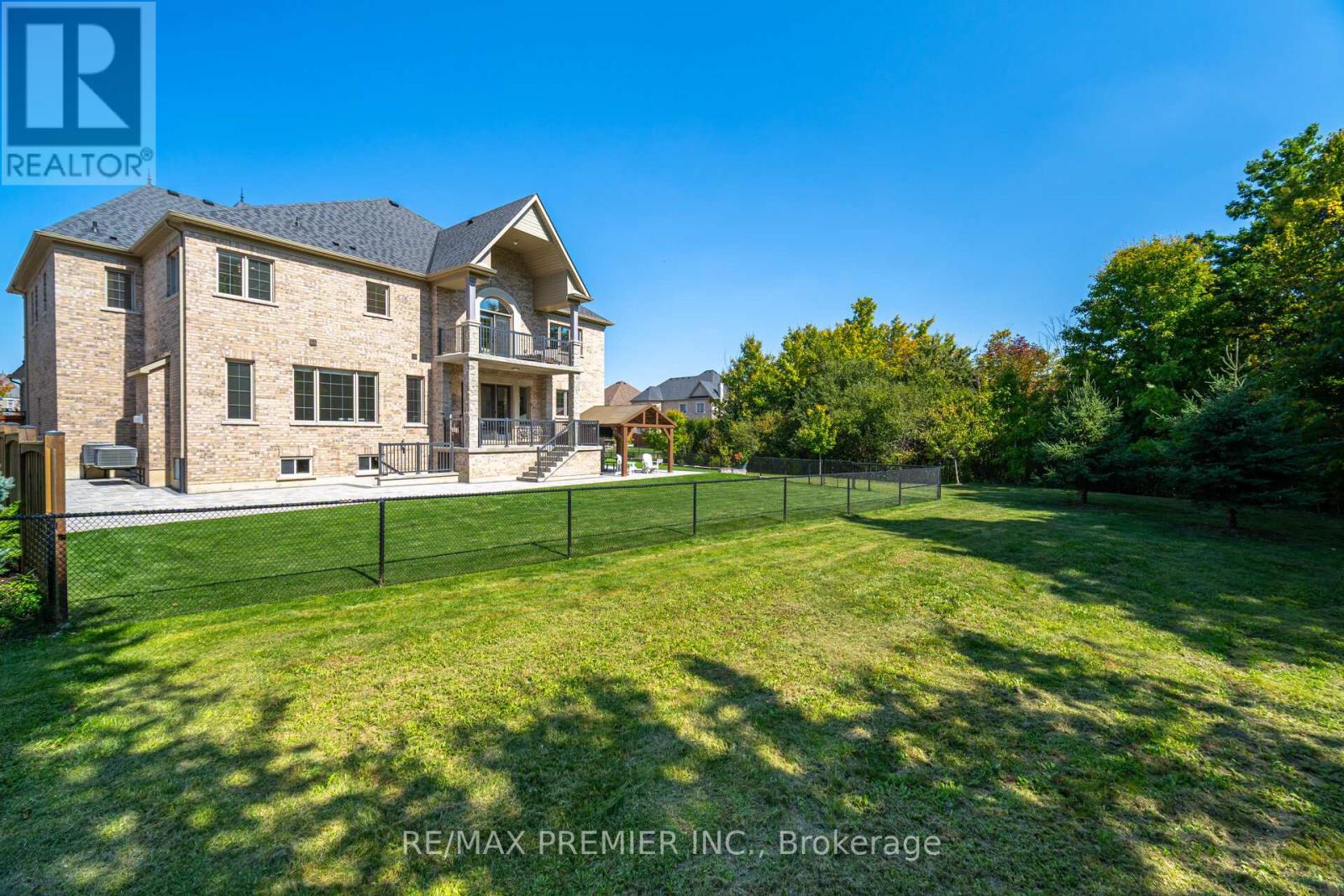 18 Erintown Crescent, Brampton (Toronto Gore Rural Estate), Ontario  L6P 4H2 - Photo 48 - W12402775