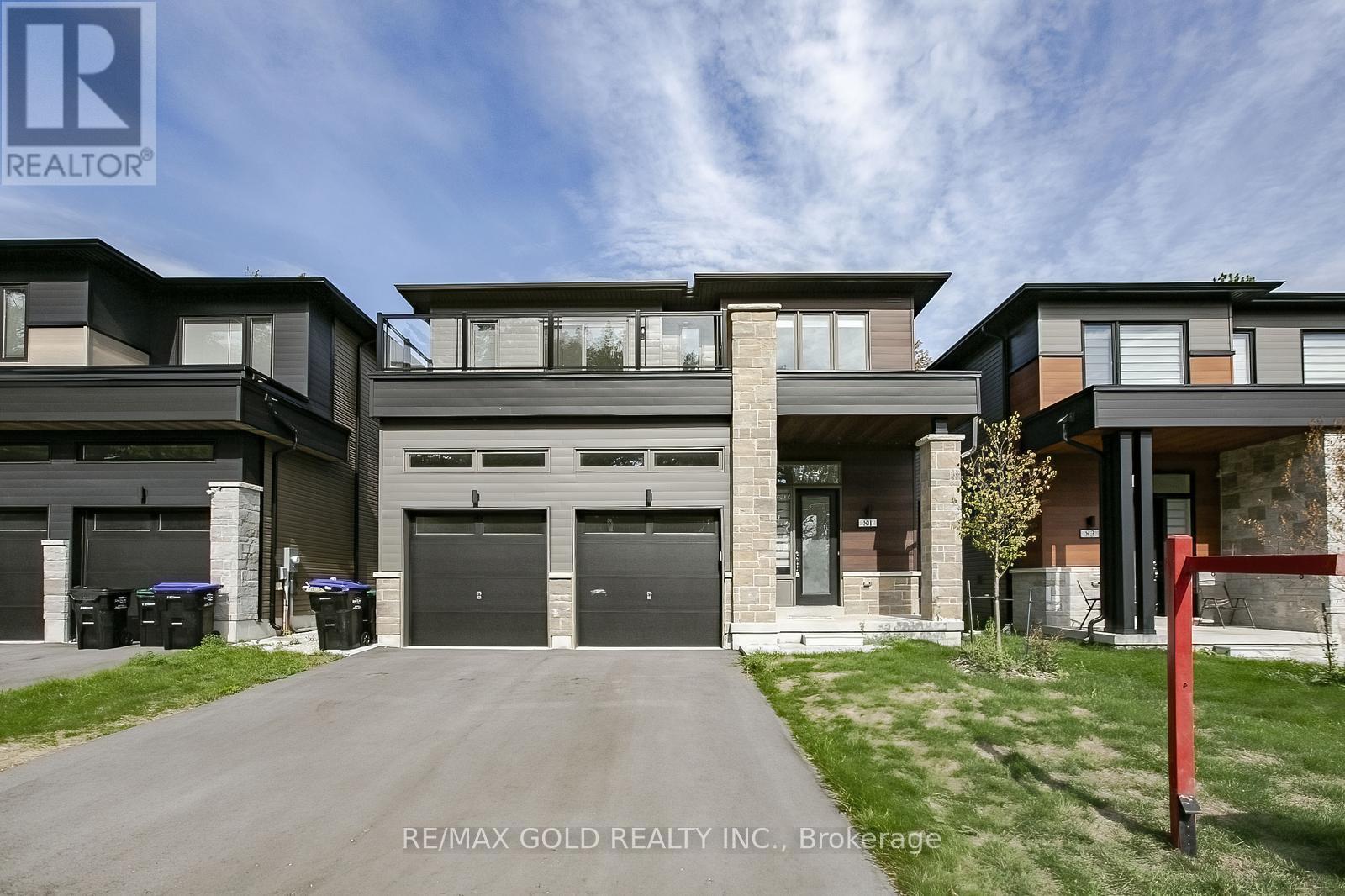 81 BERKELY STREET, Wasaga Beach, Ontario