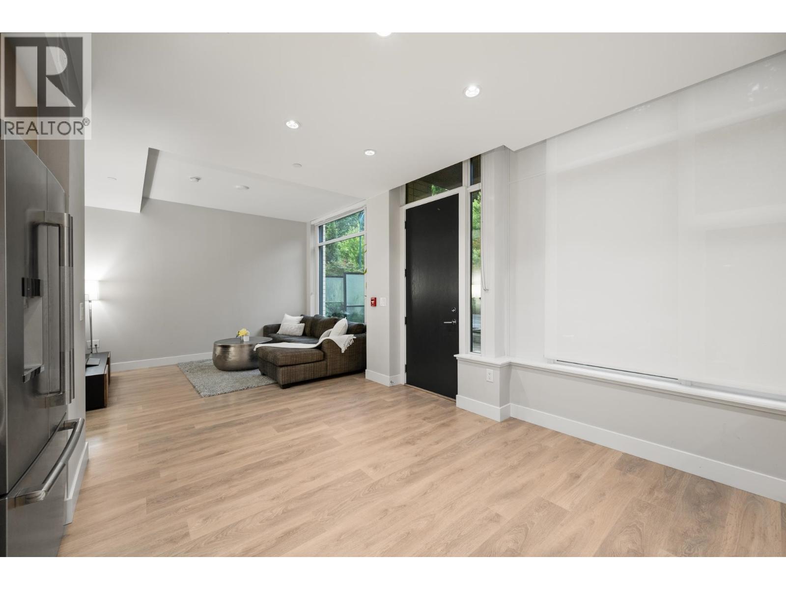 3482 Marine Way, Vancouver, British Columbia  V5S 0H1 - Photo 4 - R3038684