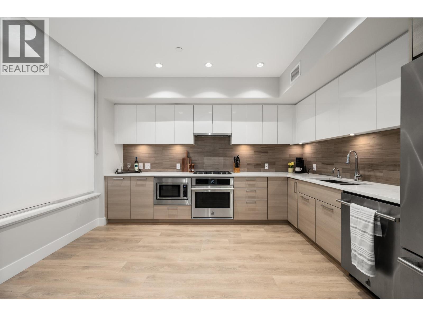 3482 Marine Way, Vancouver, British Columbia  V5S 0H1 - Photo 8 - R3038684