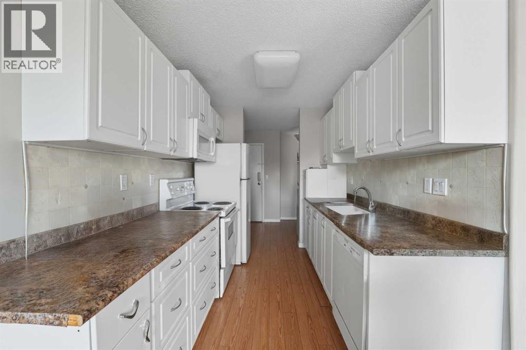 205, 25 Robinson Avenue, Penhold, Alberta  T0M 1R0 - Photo 3 - A2256991