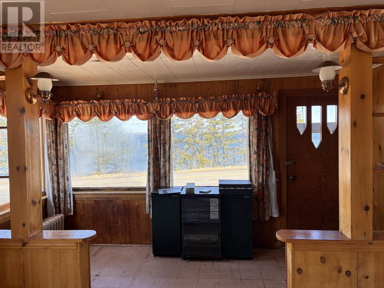 934 Mira Bay Drive, Catalone Gut, Nova Scotia  B1C 2B8 - Photo 11 - 202508086