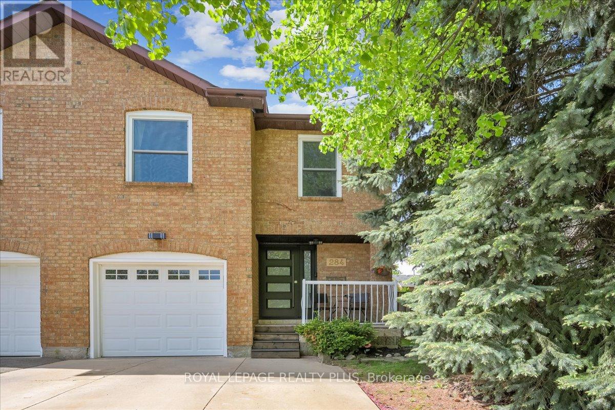 284 Rimmington Drive, Oakville, Ontario  L6H 3N5 - Photo 5 - W12388124