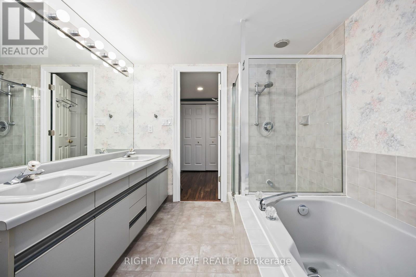 506 - 700 Wilson Road N, Oshawa, Ontario  L1G 7T5 - Photo 19 - E12027438