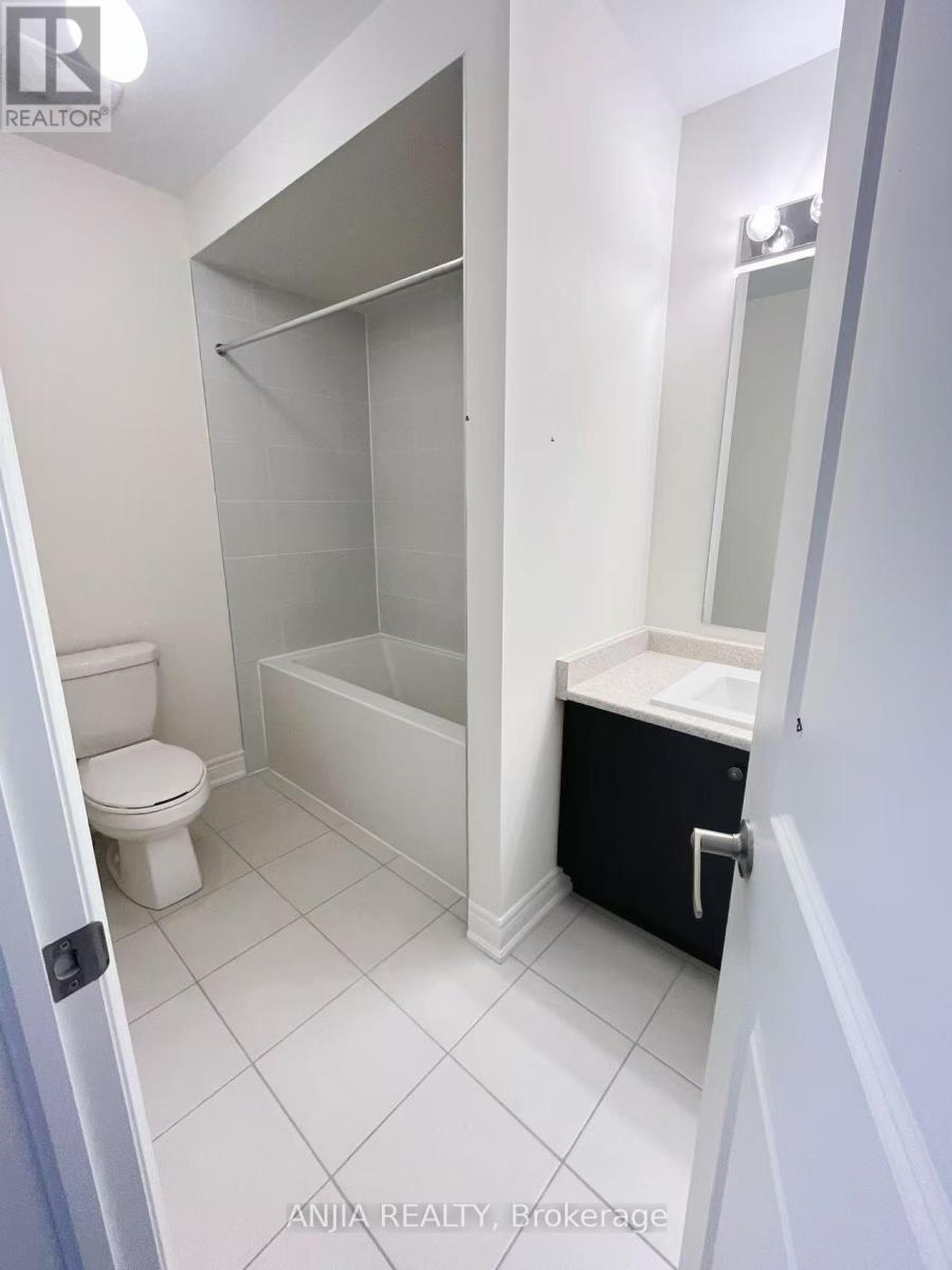 29 Hitching Post, Georgina, Ontario  L4P 0J3 - Photo 16 - N12399323