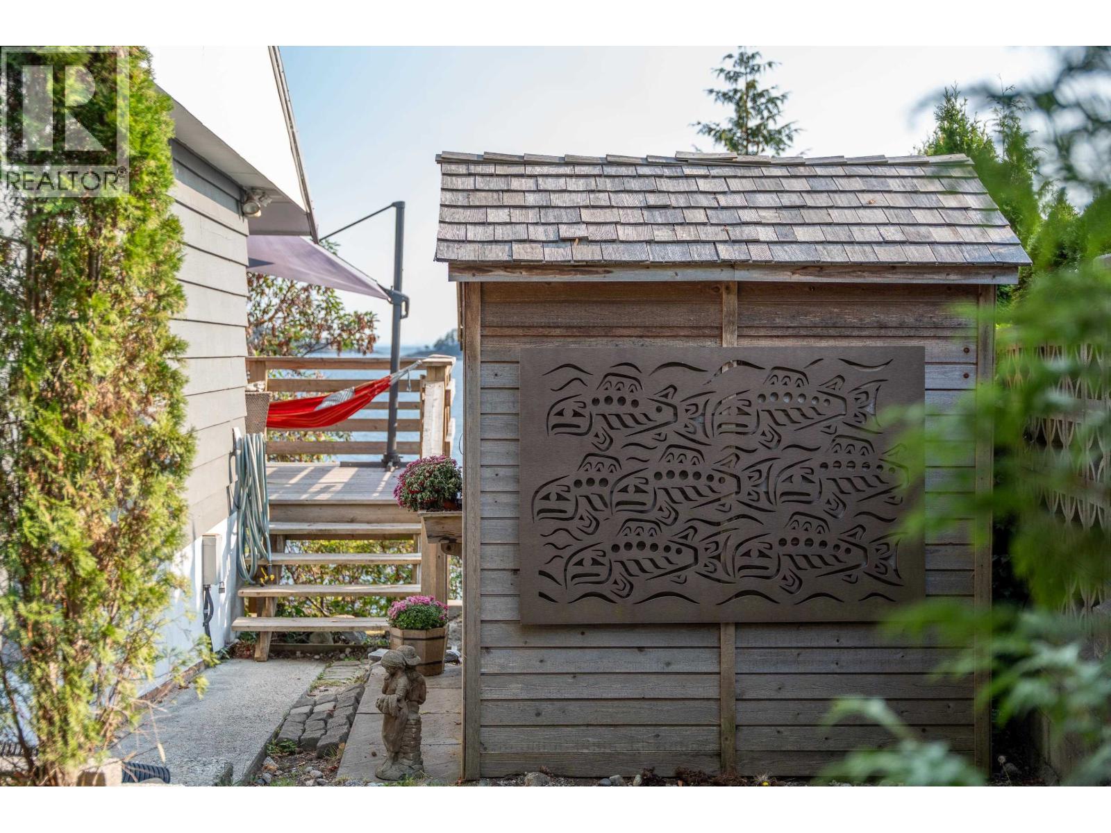6669 Sunshine Coast Highway, Sechelt, British Columbia  V7Z 0M9 - Photo 29 - R3047532