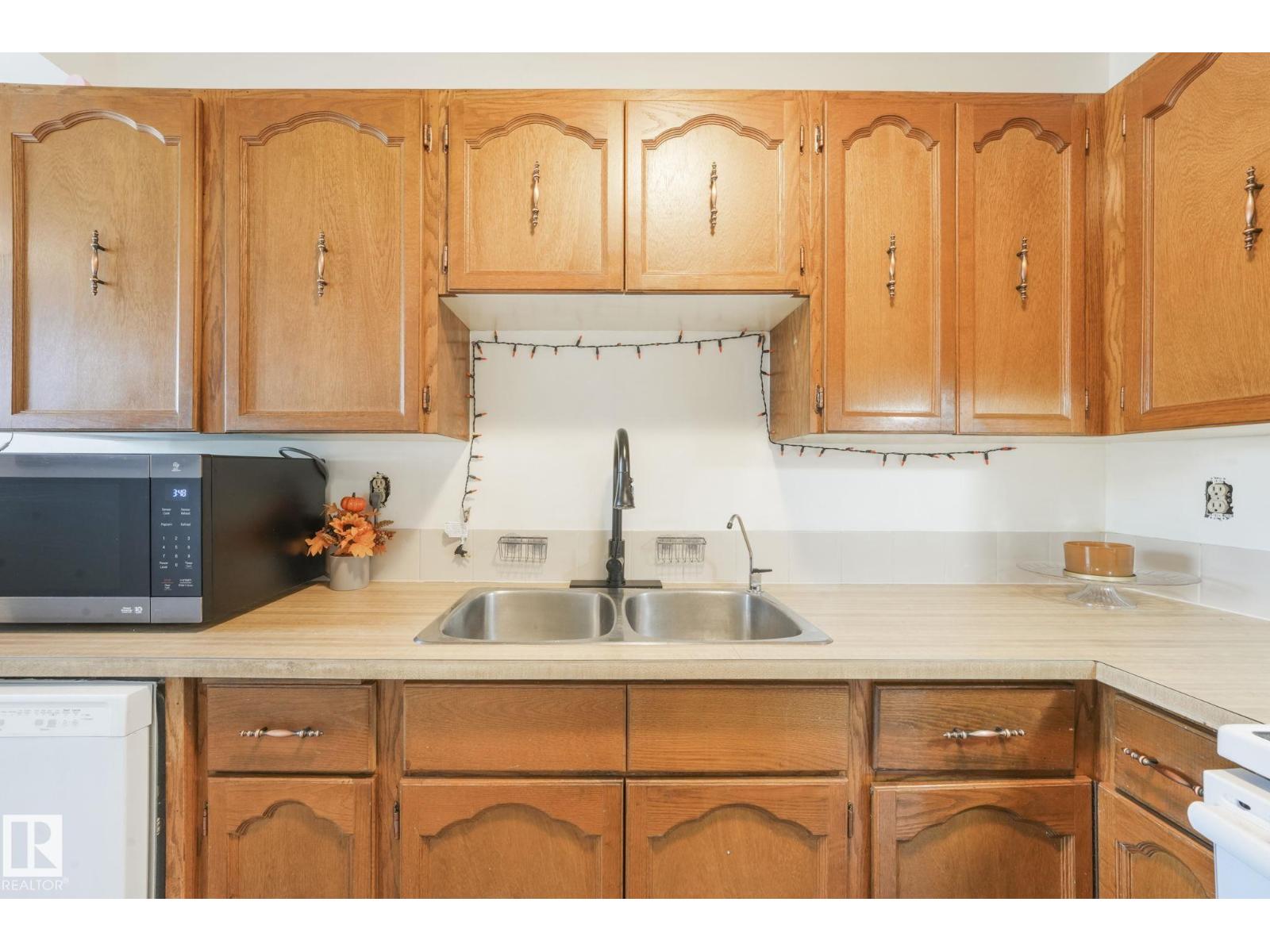 420 Clareview Rd Nw, Edmonton, Alberta  T5A 4G6 - Photo 12 - E4457756