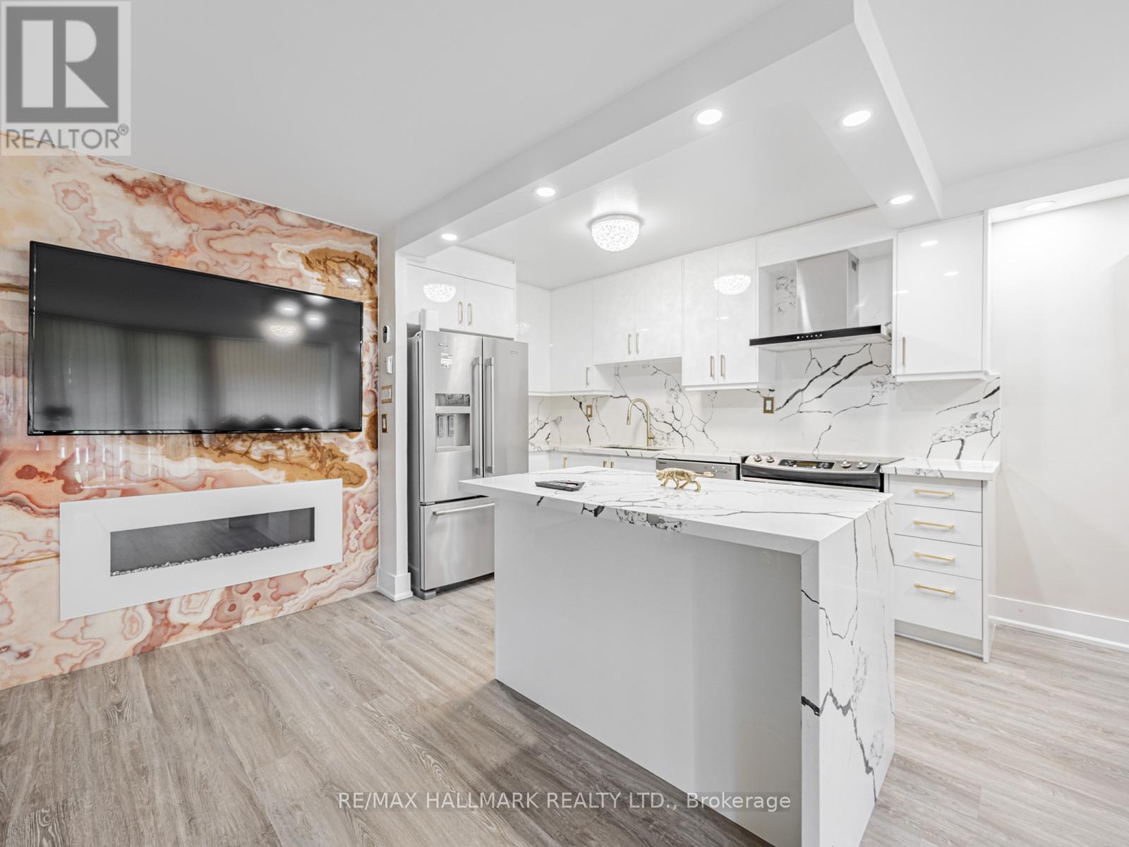 104 - 40 Sunrise Avenue, Toronto, Ontario  M4A 2R4 - Photo 10 - C12402798