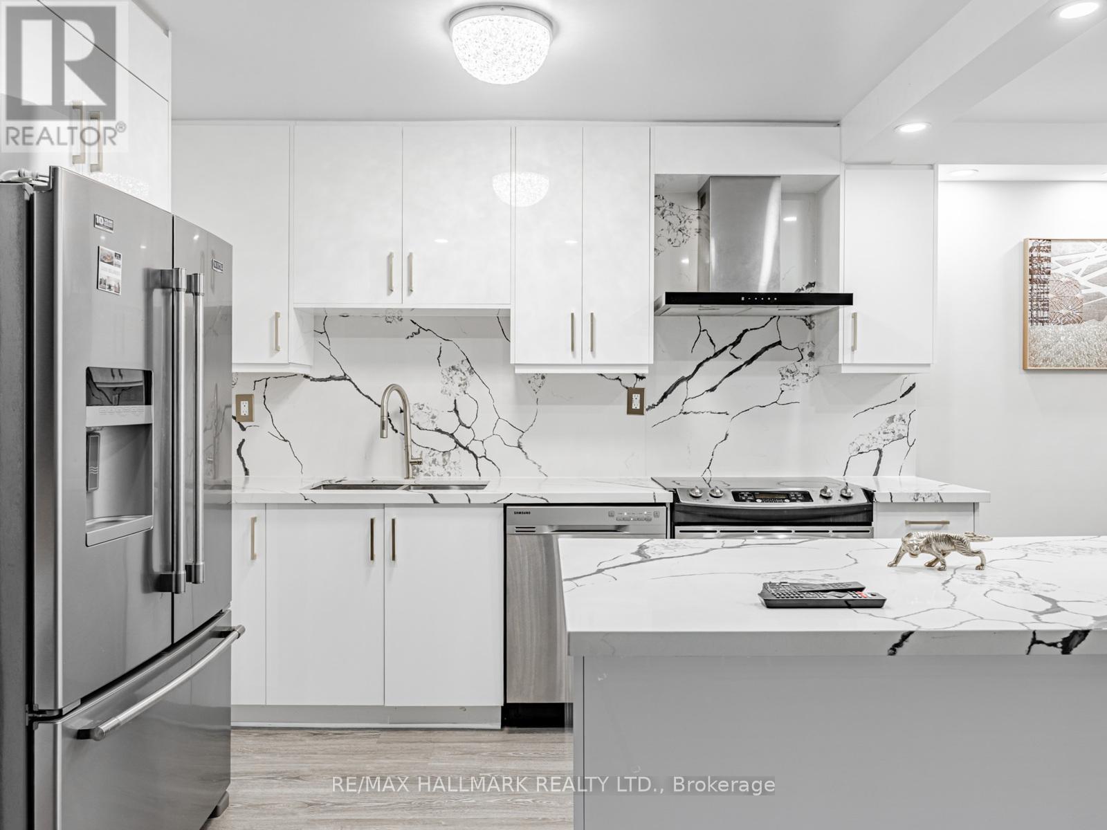 104 - 40 Sunrise Avenue, Toronto, Ontario  M4A 2R4 - Photo 13 - C12402798