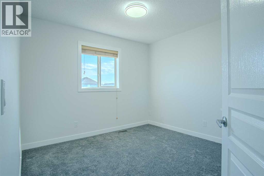 23 Saddlebrook Gardens Ne, Calgary, Alberta  T3J 5M7 - Photo 13 - A2250808