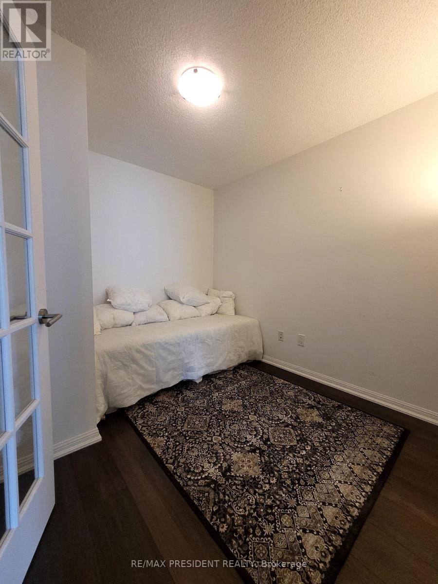 1708 - 400 Adelaide Street E, Toronto, Ontario  M5A 4S3 - Photo 8 - C12399612