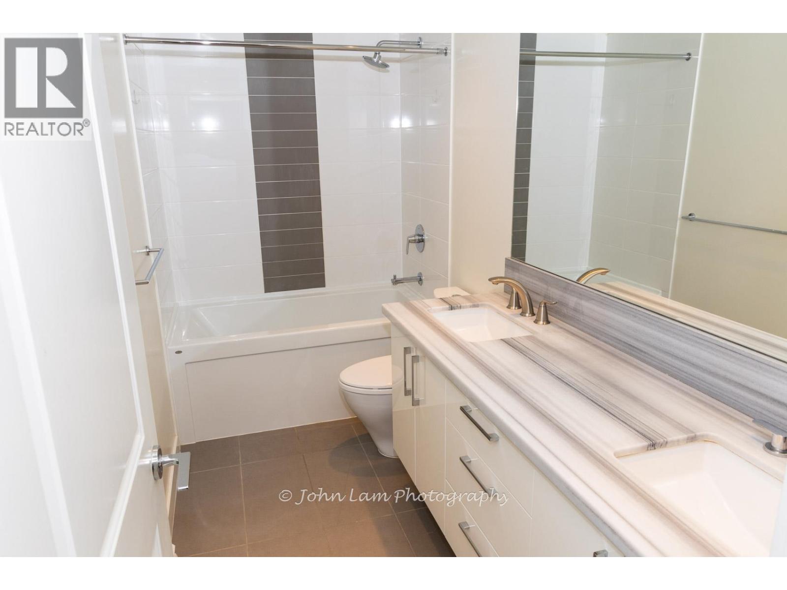 2005 4880 Bennett Street, Burnaby, British Columbia  V5H 0C1 - Photo 11 - R3045324