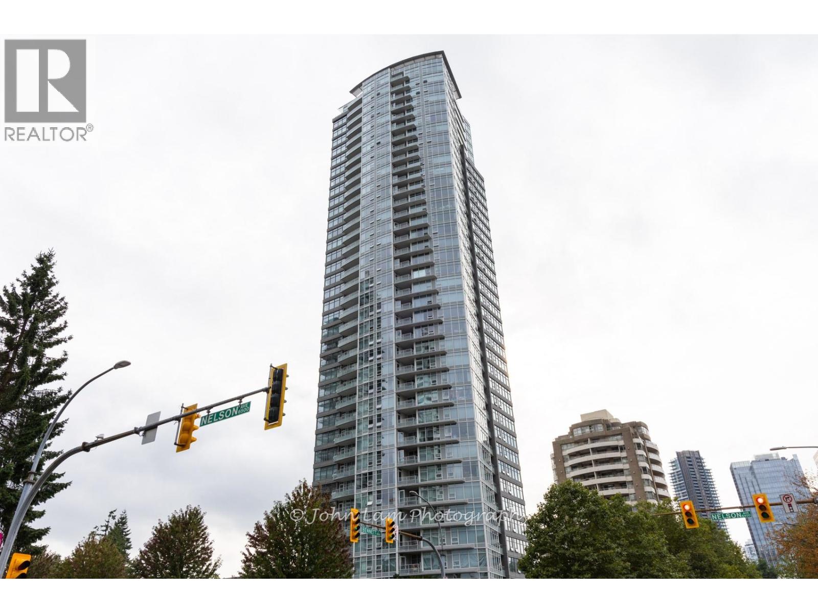 2005 4880 BENNETT STREET, Burnaby, British Columbia