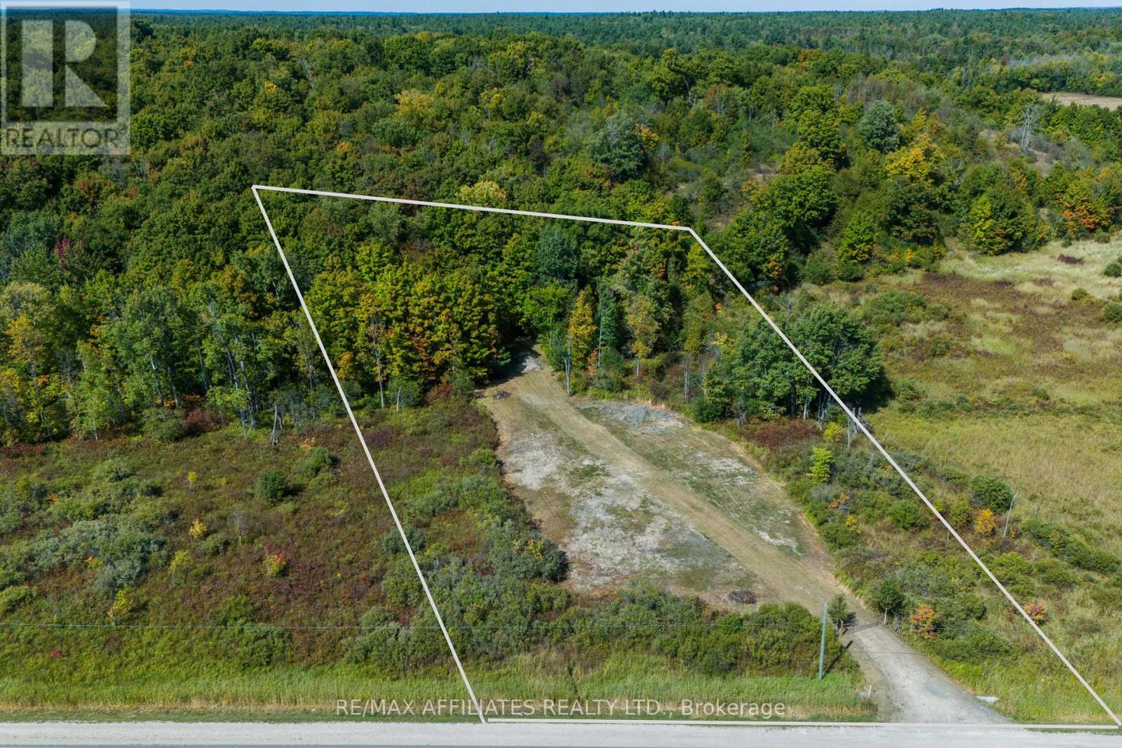 19112 Hwy 7 Highway, Tay Valley, Ontario  K7H 3C8 - Photo 11 - X12402824