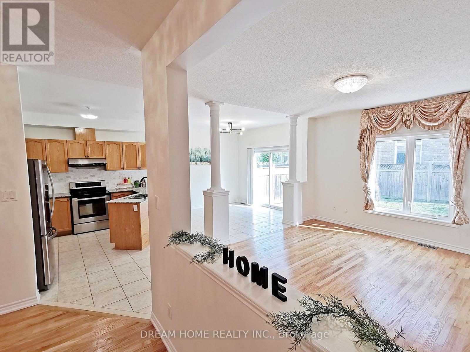 269 Helen Avenue, Markham (Village Green-South Unionville), Ontario  L3R 1J9 - Photo 8 - N12402825
