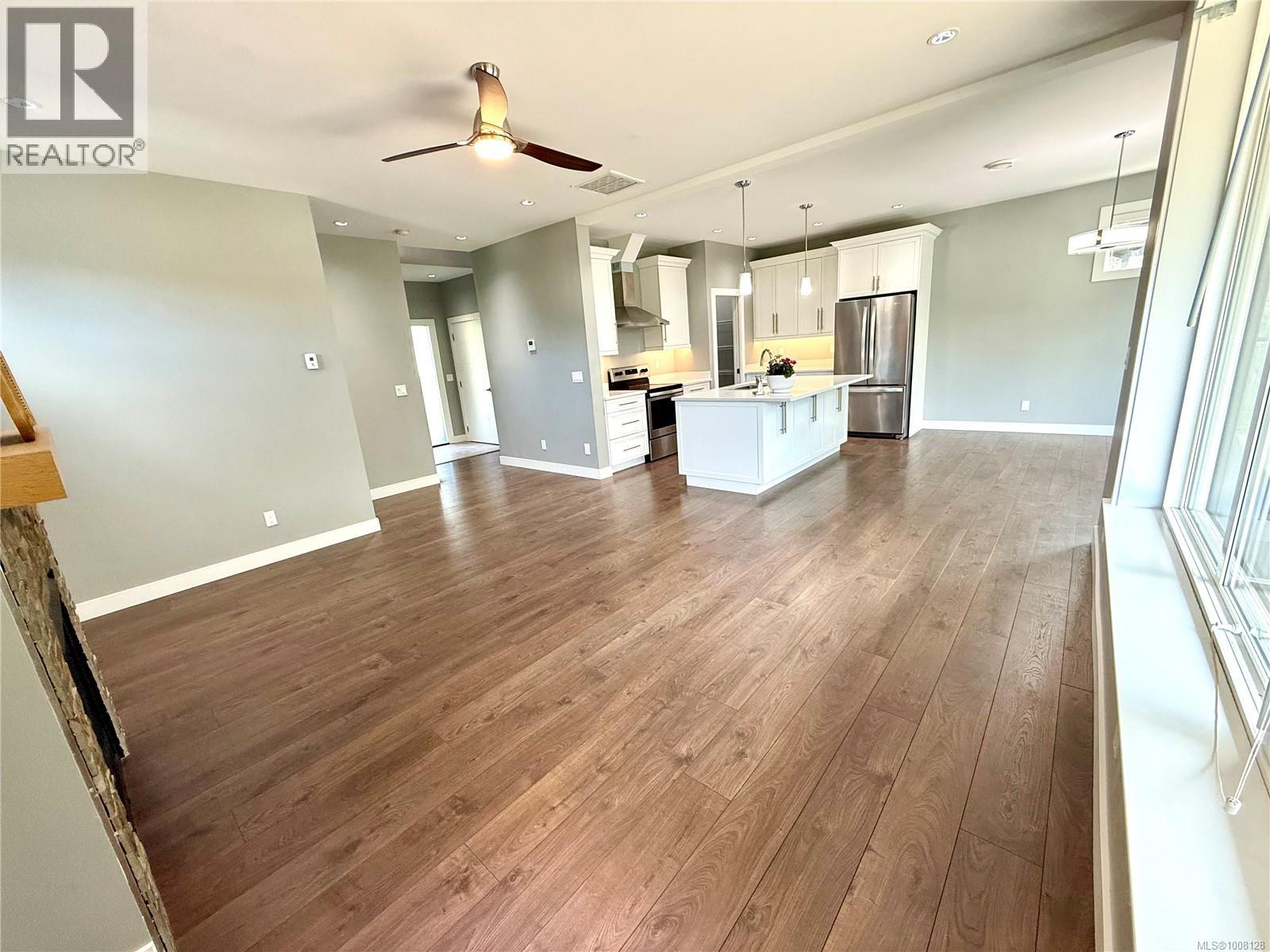 Property at 3624 Urban Rise image 4