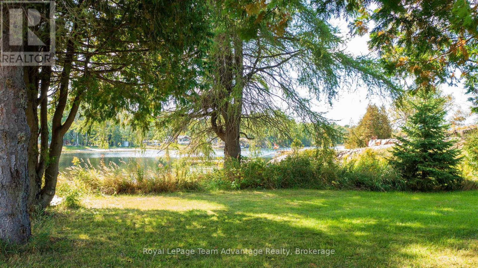2046 Riverside Drive, Parry Sound Remote Area, Ontario  P0G 1A0 - Photo 16 - X12402251