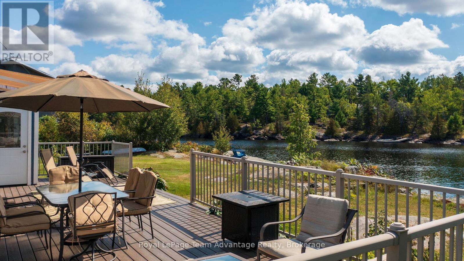 2046 Riverside Drive, Parry Sound Remote Area, Ontario  P0G 1A0 - Photo 12 - X12402251