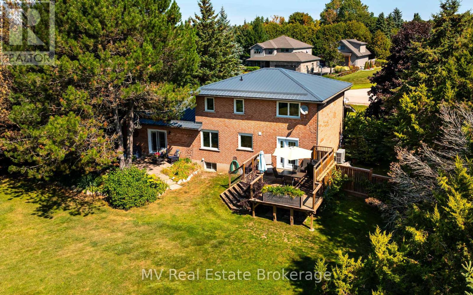 4 Sargent Boulevard, Centre Wellington (Belwood), Ontario  N0B 1J0 - Photo 42 - X12402829