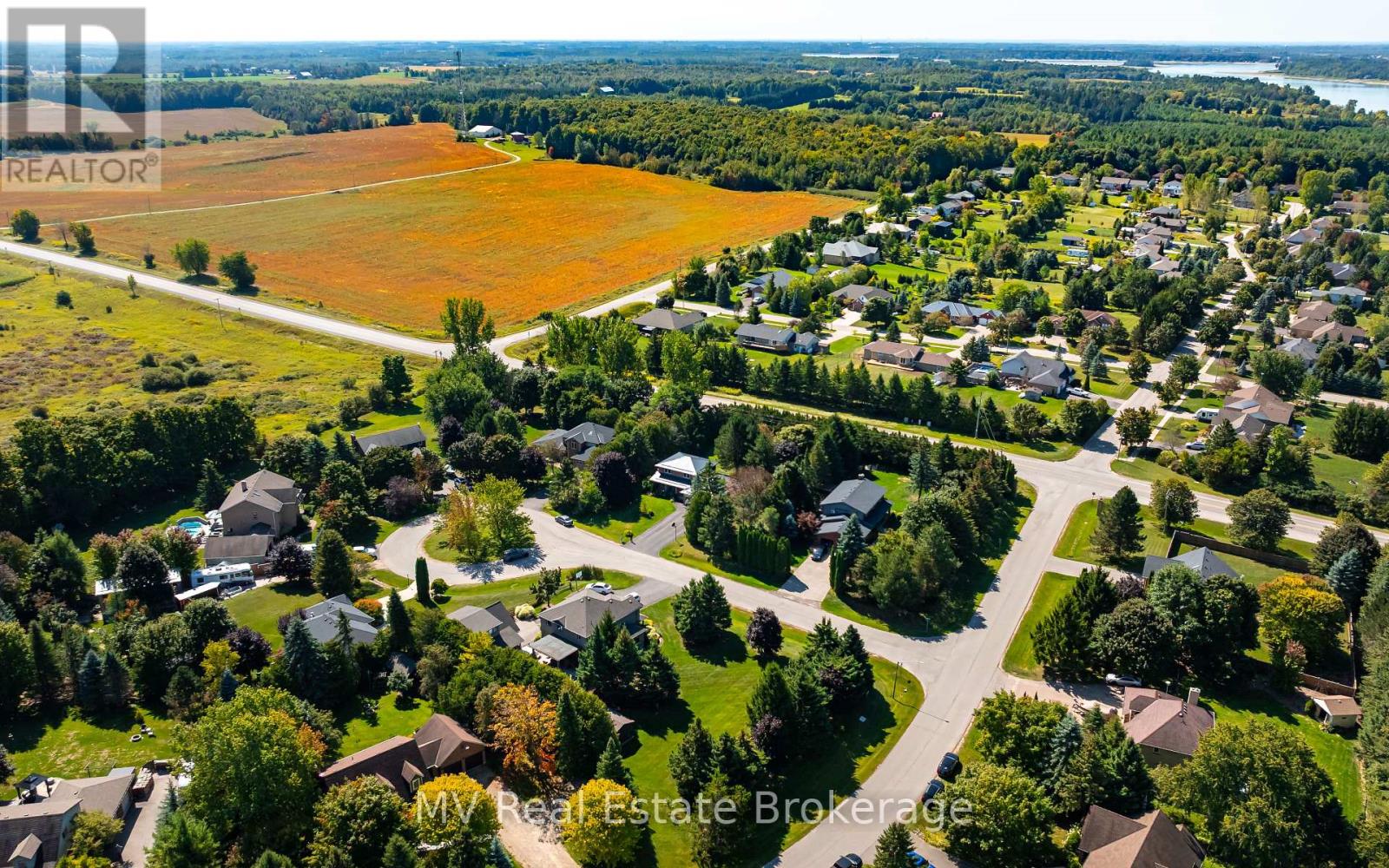4 Sargent Boulevard, Centre Wellington (Belwood), Ontario  N0B 1J0 - Photo 45 - X12402829