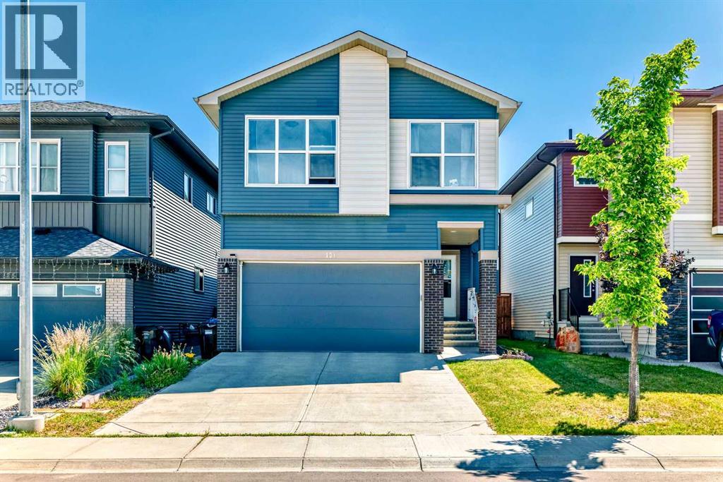 121 Walgrove Gardens Se, Calgary, Alberta  T2X 4C6 - Photo 1 - A2239271