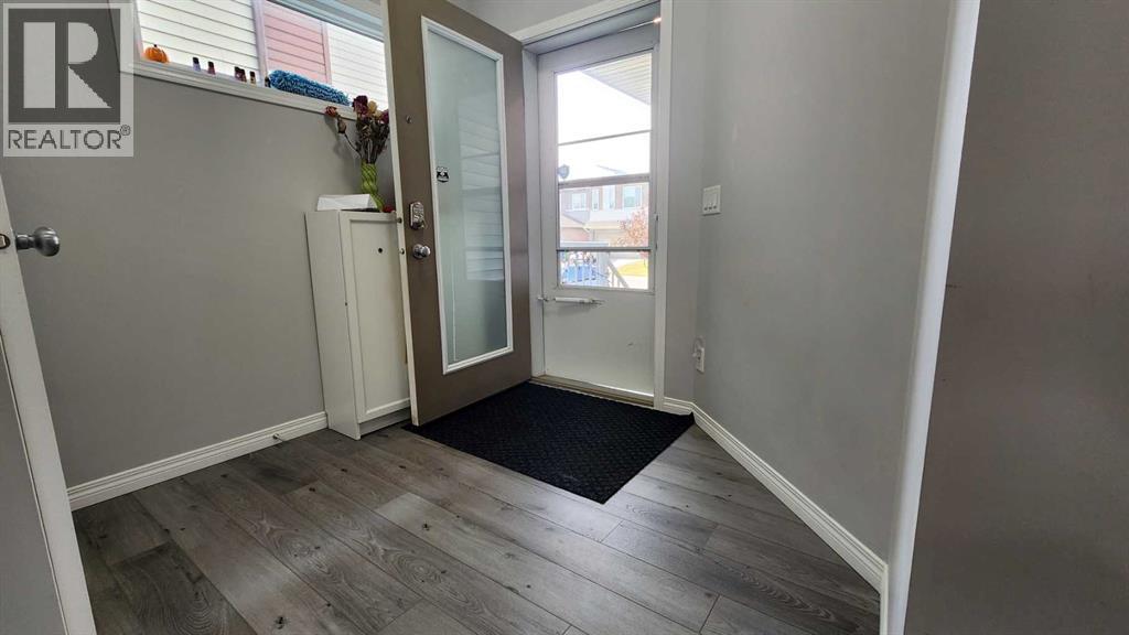 121 Walgrove Gardens Se, Calgary, Alberta  T2X 4C6 - Photo 3 - A2239271