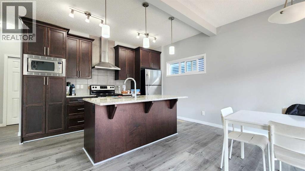 121 Walgrove Gardens Se, Calgary, Alberta  T2X 4C6 - Photo 4 - A2239271