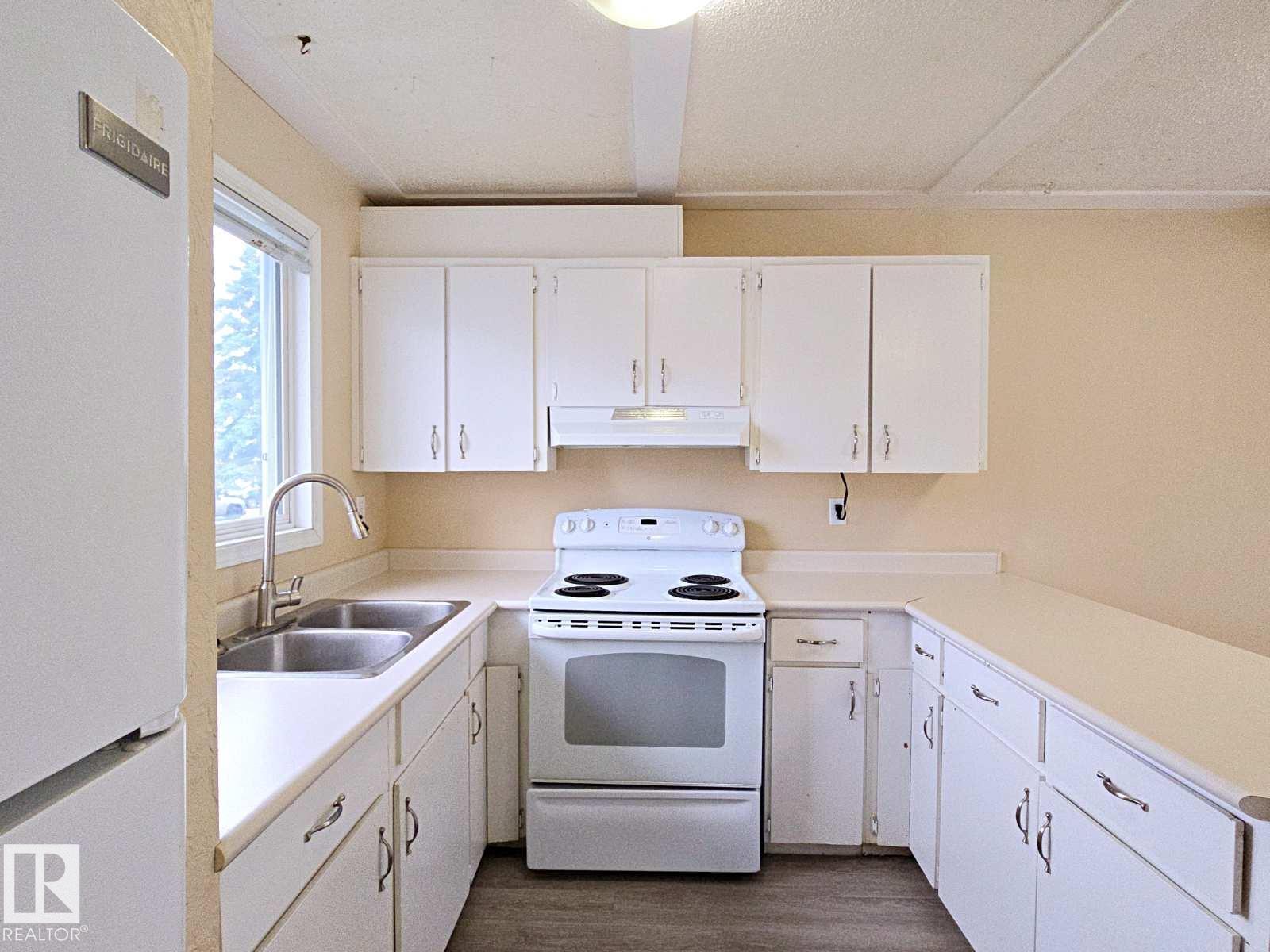 14458 56 St Nw, Edmonton, Alberta  T5A 3R1 - Photo 8 - E4457763