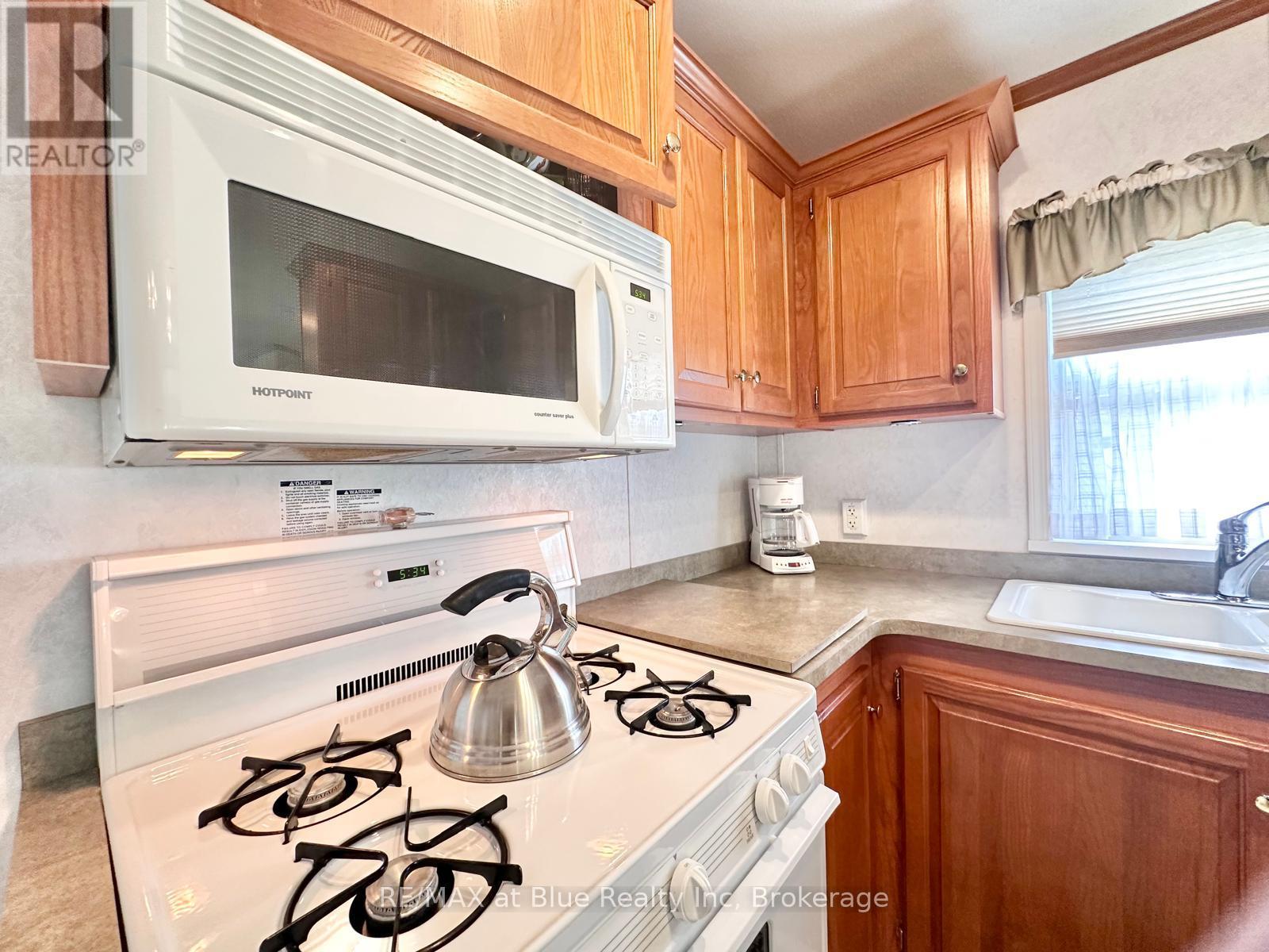 B6 - 7489 Sideroad 5 E, Wellington North, Ontario  N0G 2L0 - Photo 19 - X12021655