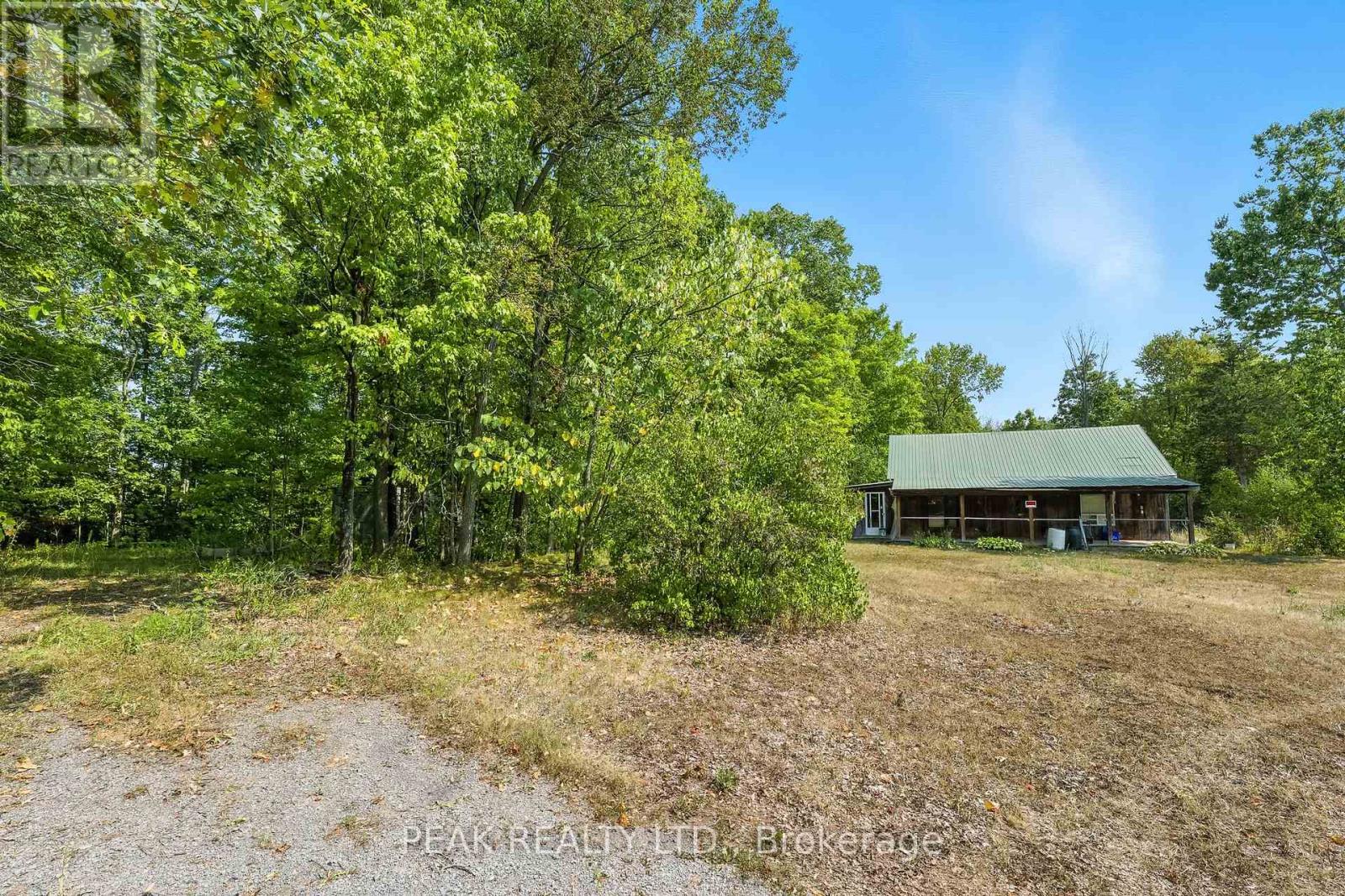 1849 Fry Road, Prince Edward County, Ontario  K0K 2T0 - Photo 8 - X12332562