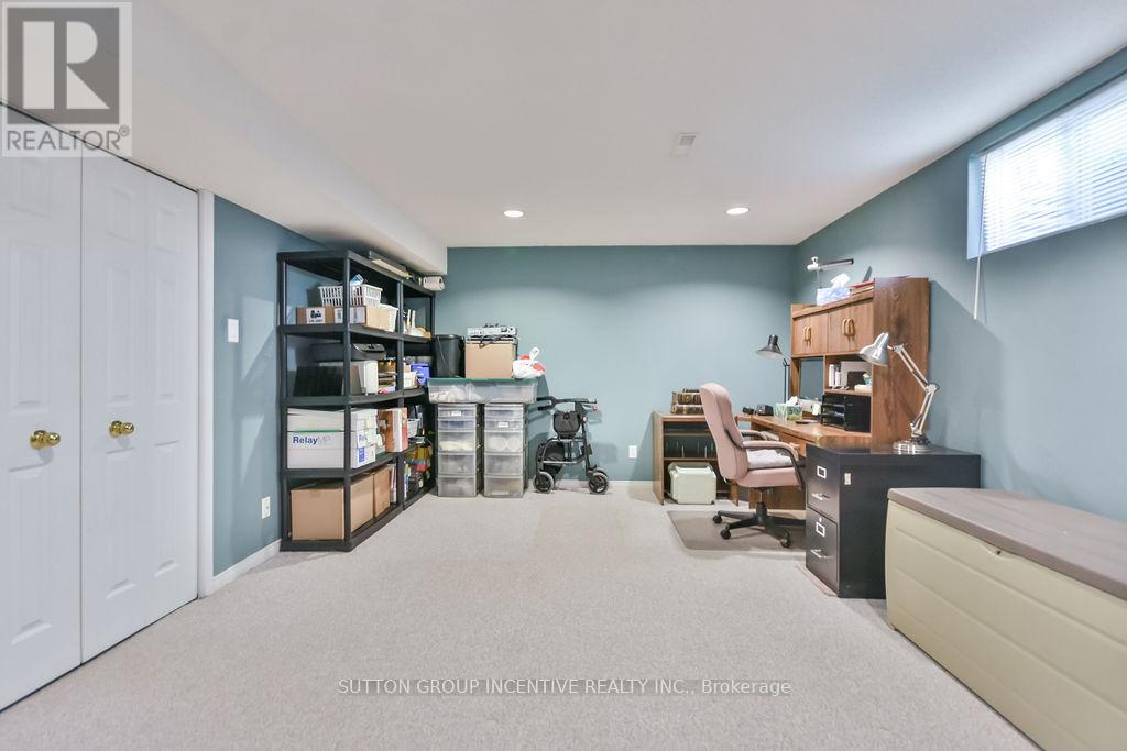 17 Kenny Crescent, Barrie, Ontario  L4N 6C7 - Photo 42 - S12353565