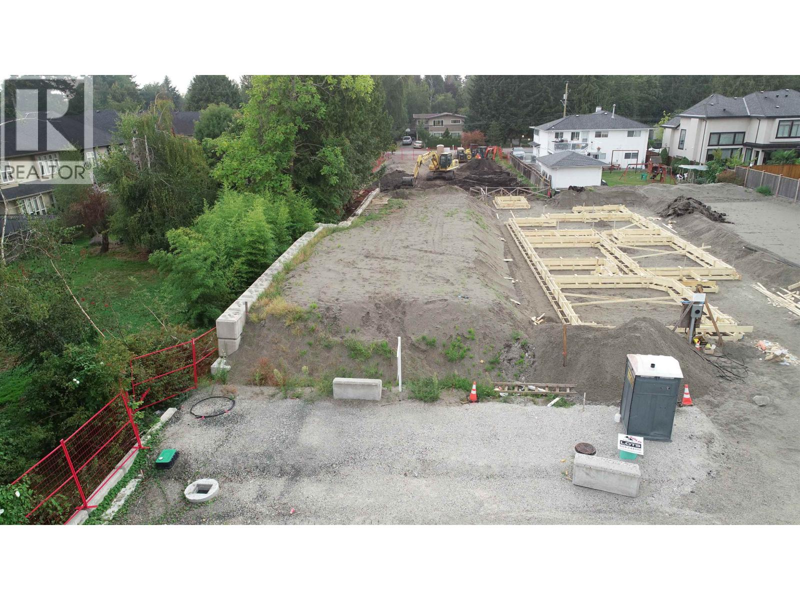 7611 Armstrong Street, Richmond, British Columbia  V6Y 0K5 - Photo 2 - R3045815