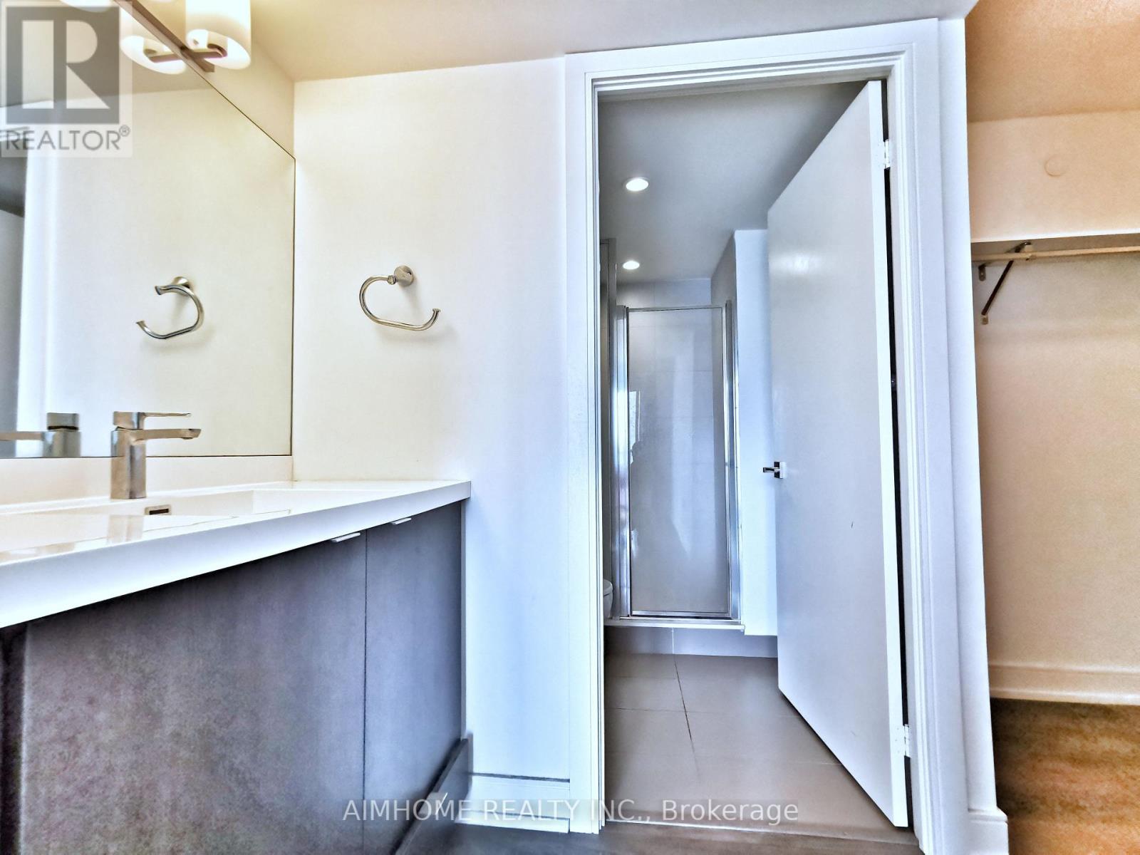 2111 - 89 Mcgill Street, Toronto, Ontario  M5B 0B1 - Photo 7 - C12402841
