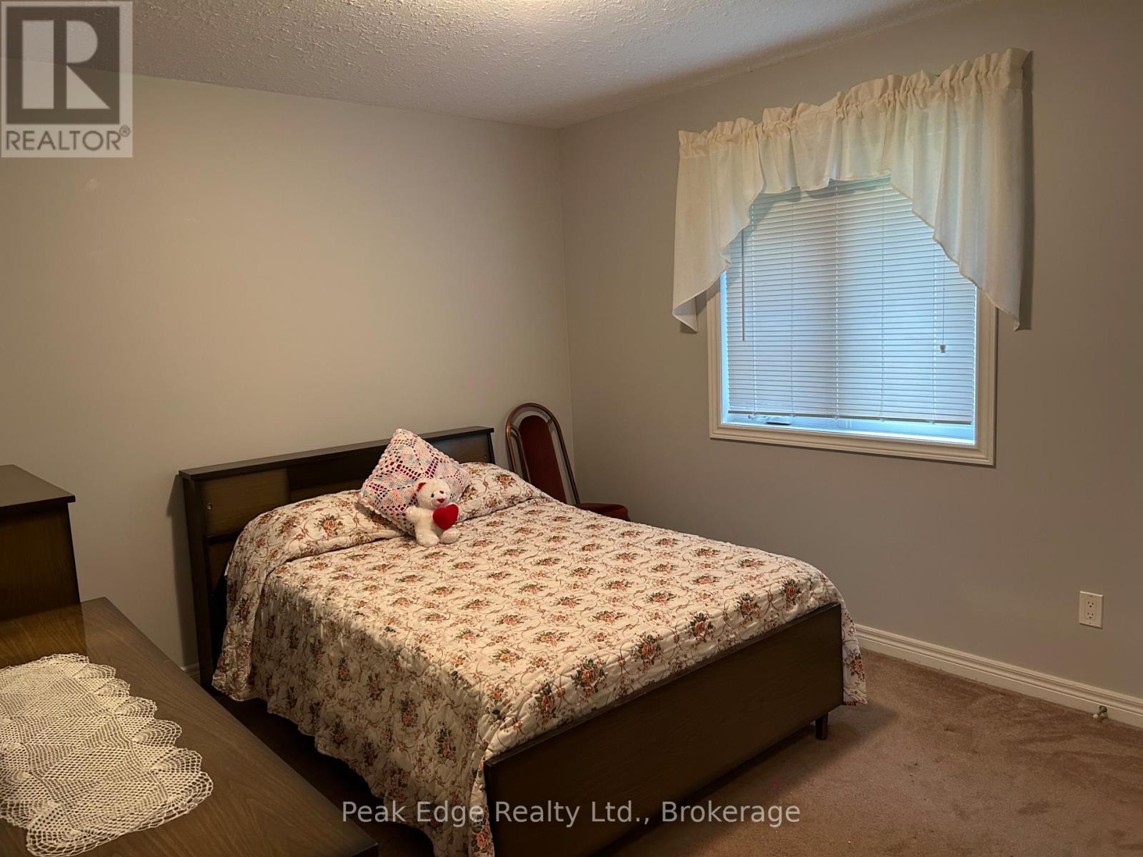 40 Sheffield Street, Southgate, Ontario  N0C 1B0 - Photo 16 - X12402853