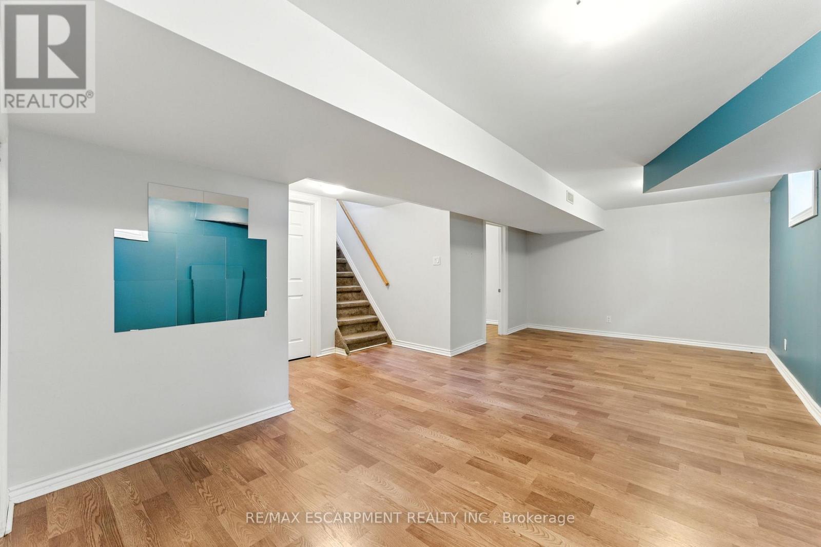 60 Hamilton Plank Road, Norfolk, Ontario  N0A 1N7 - Photo 14 - X12362998