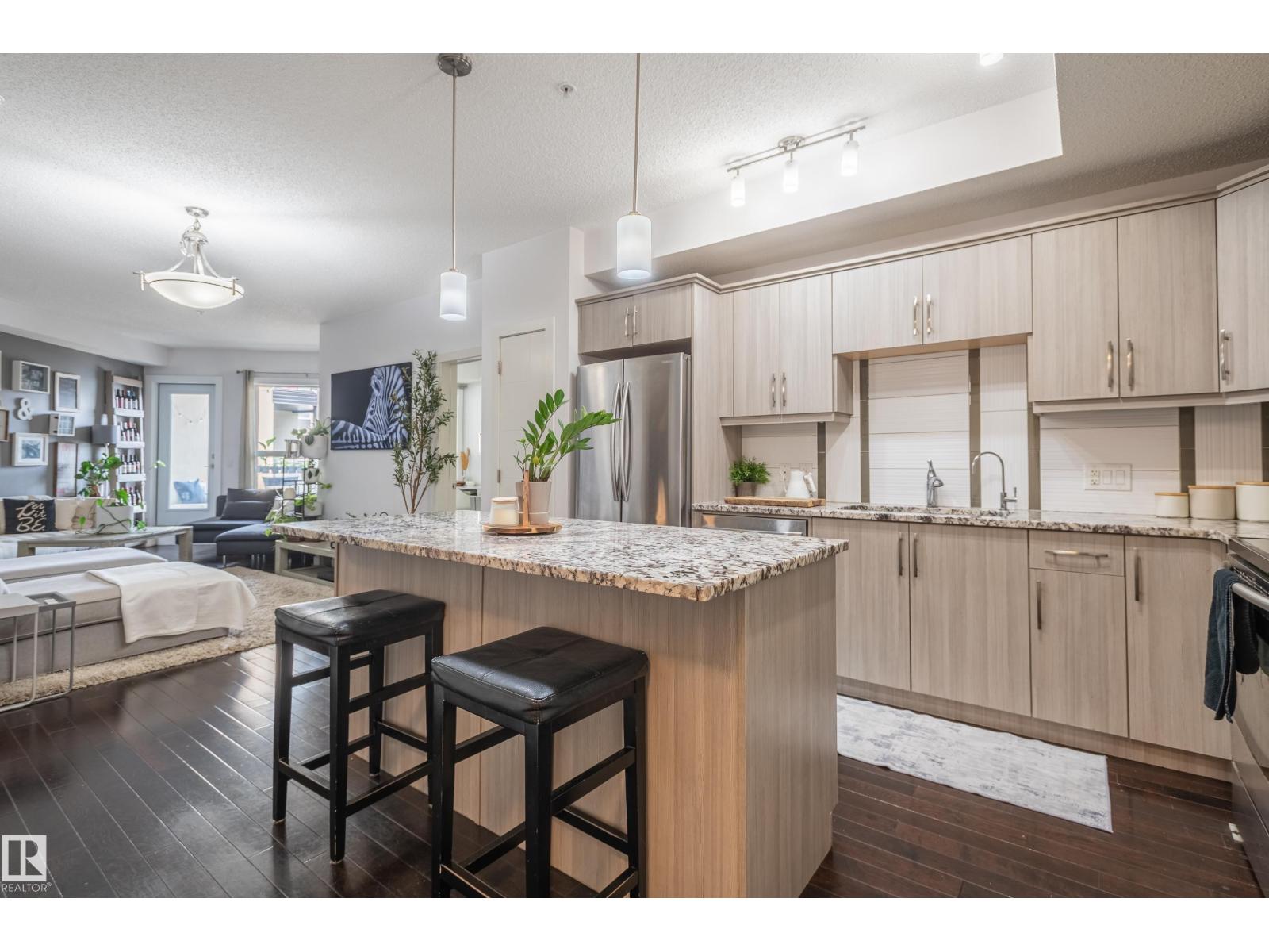 #305 10523 123 St Nw, Edmonton, Alberta  T5N 1N9 - Photo 2 - E4457765
