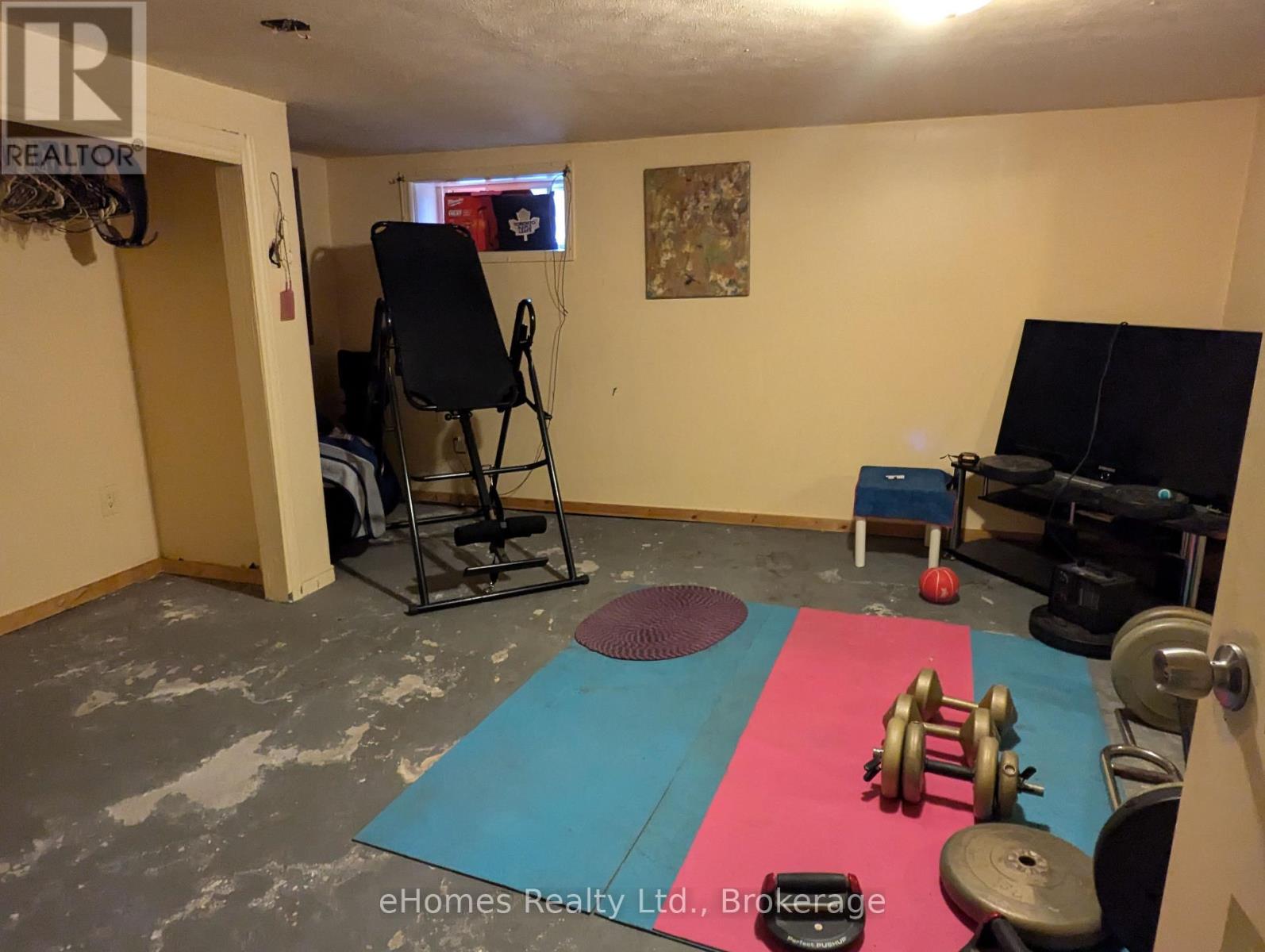 598 6th Street E, Owen Sound, Ontario  N4K 1G3 - Photo 25 - X12361700